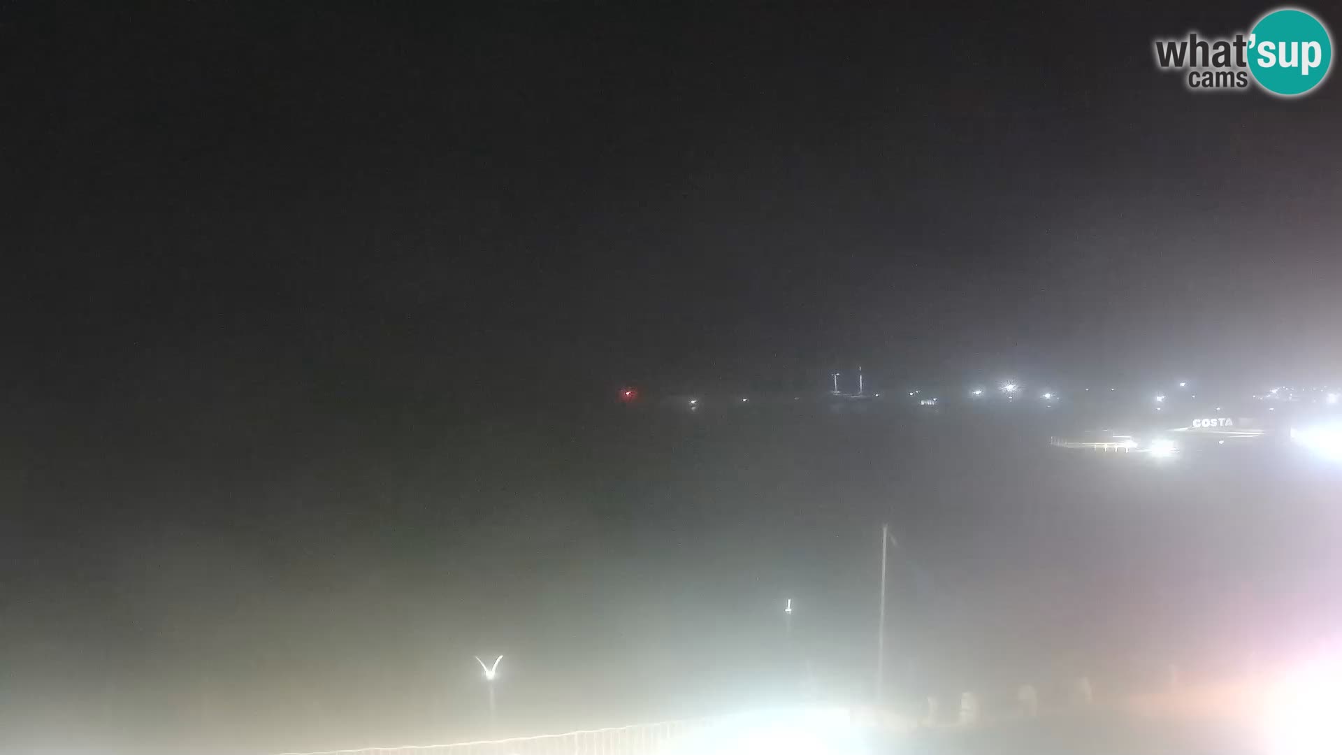 Webcam della spiaggia di Isola Rossa – Vista in diretta della meravigliosa costa della Sardegna