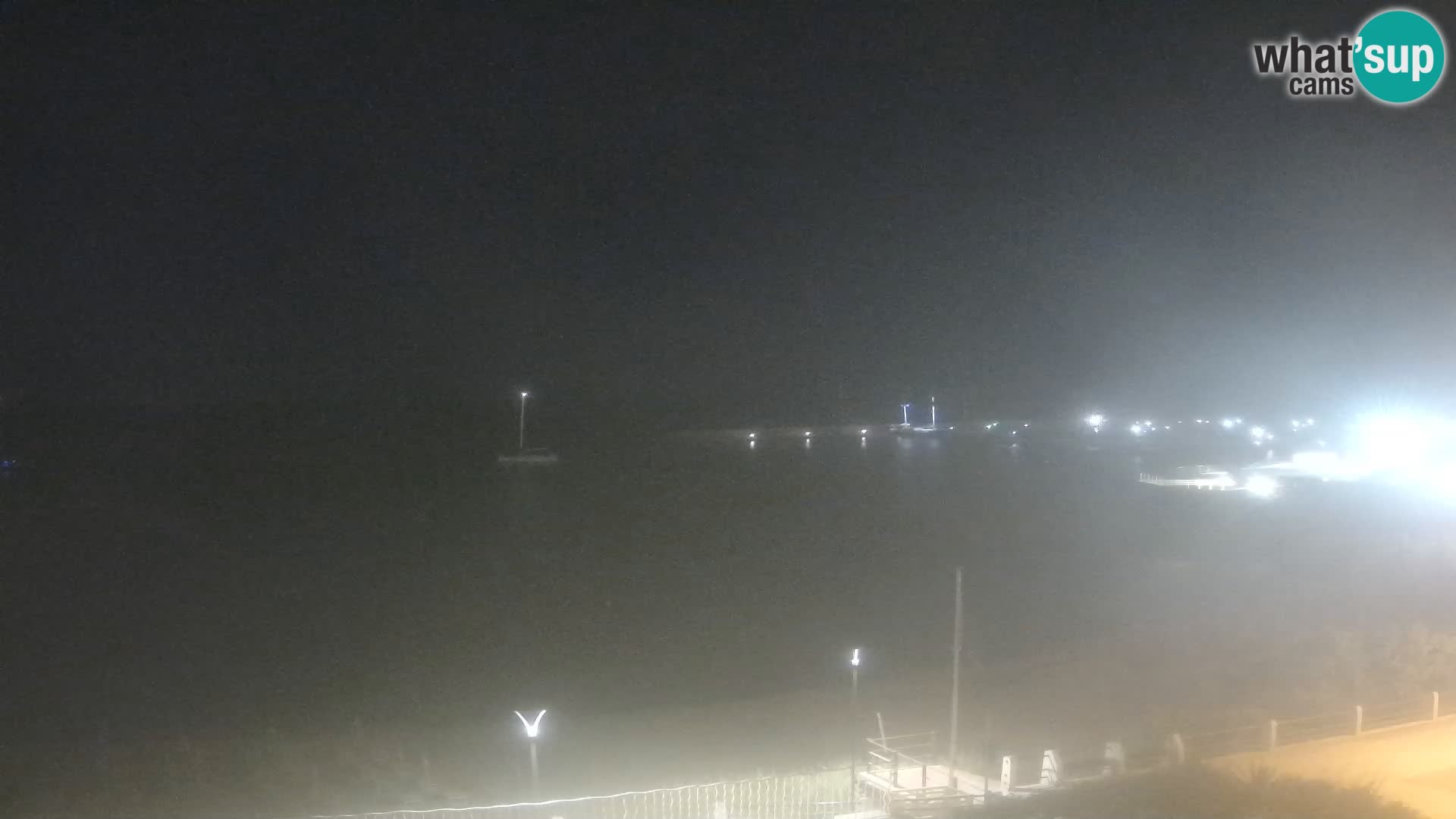 Webcam della spiaggia di Isola Rossa – Vista in diretta della meravigliosa costa della Sardegna