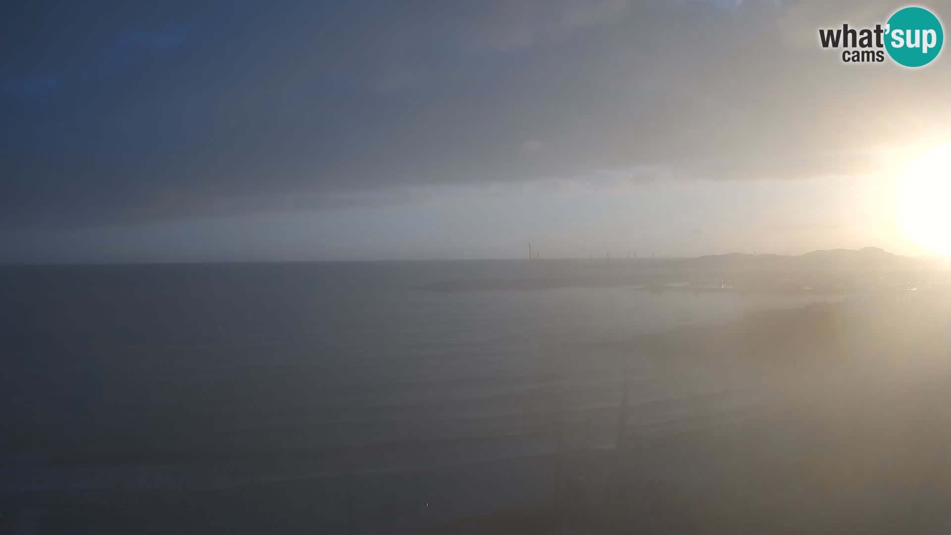 Isola Rossa Strand Webcam – Live-Ansicht der atemberaubenden Küstenlinie von Sardinien