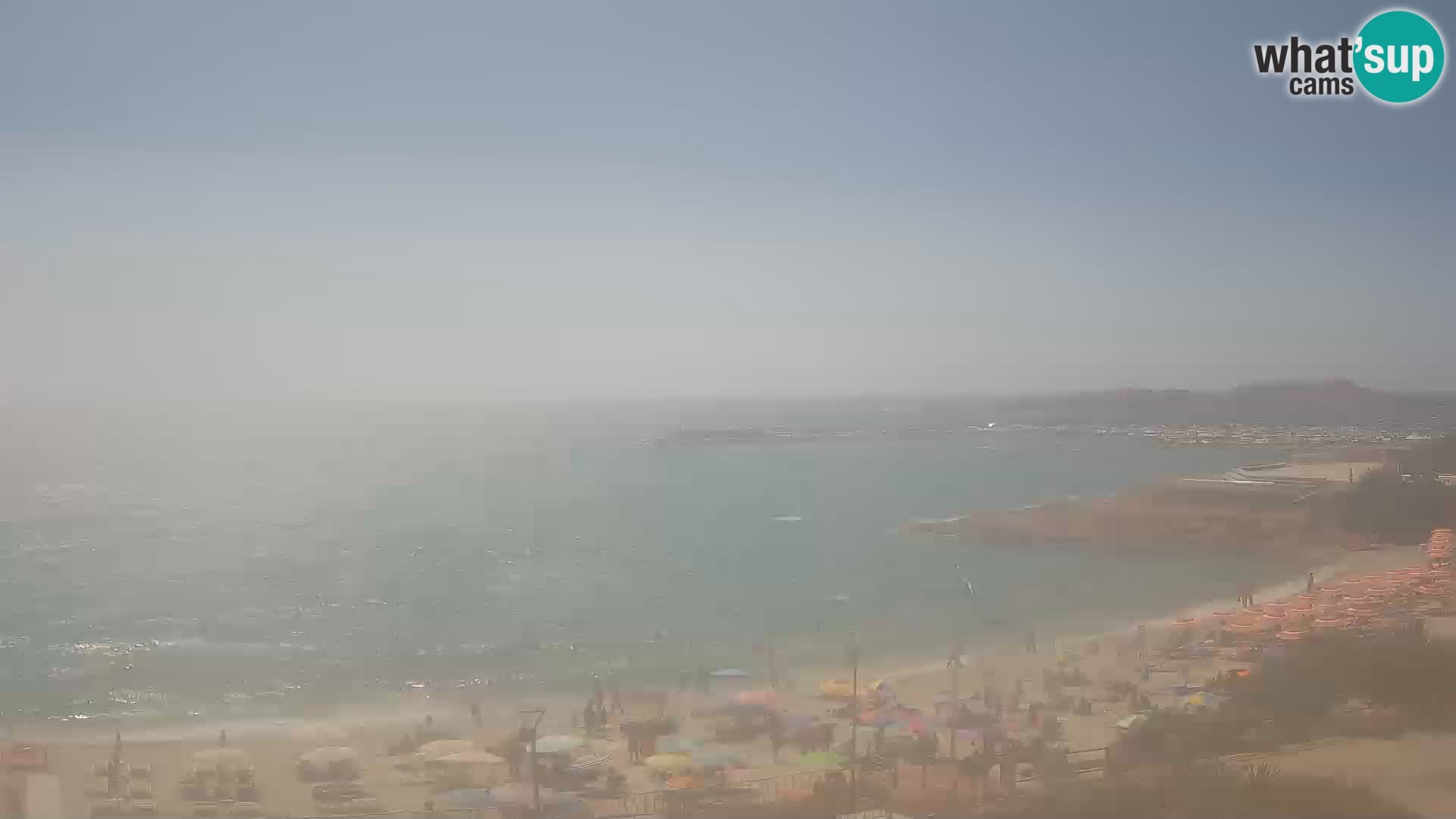 Webcam de la plage d’Isola Rossa – Vue en direct de la magnifique côte de la Sardaigne
