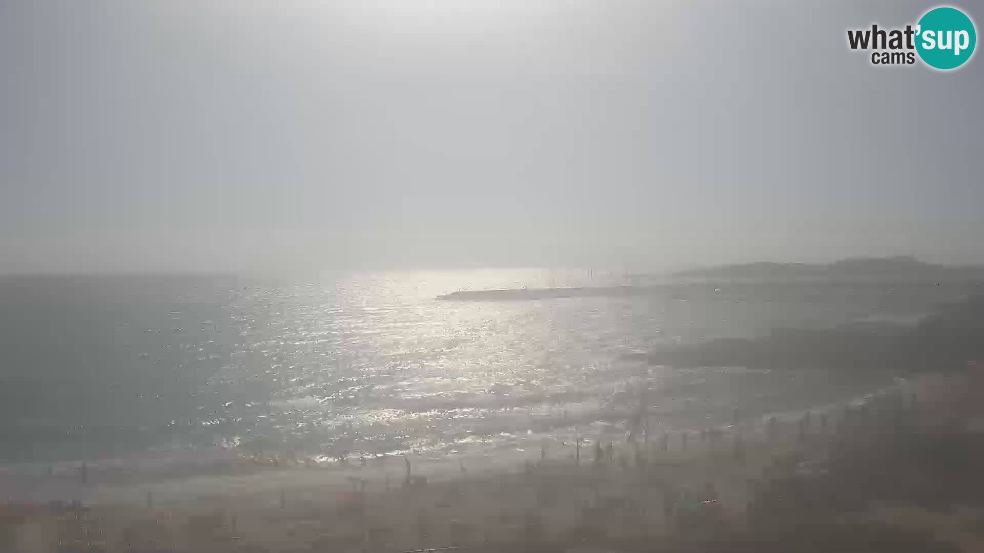 Webcam de la plage d’Isola Rossa – Vue en direct de la magnifique côte de la Sardaigne