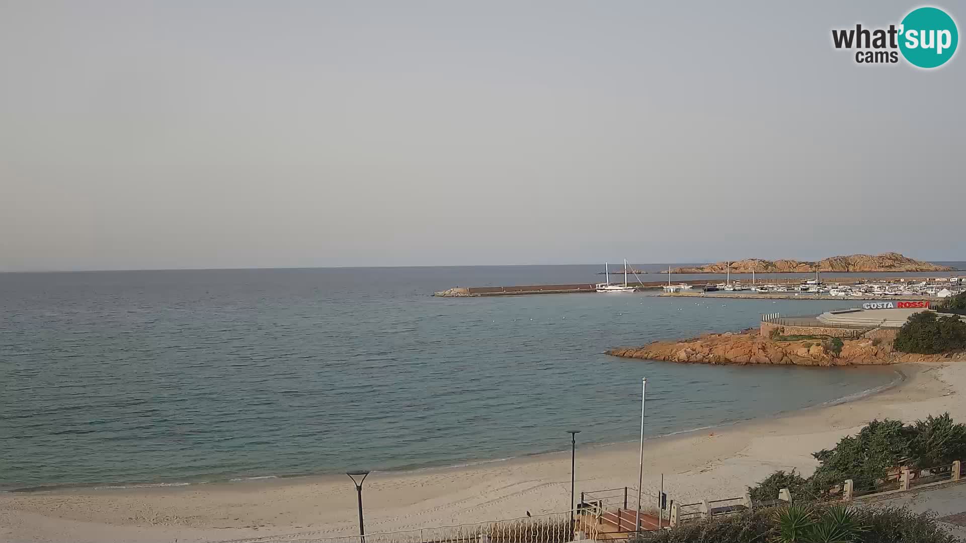 Beach Isola Rossa Webcam – Live View of Sardegna’s Stunning Shoreline