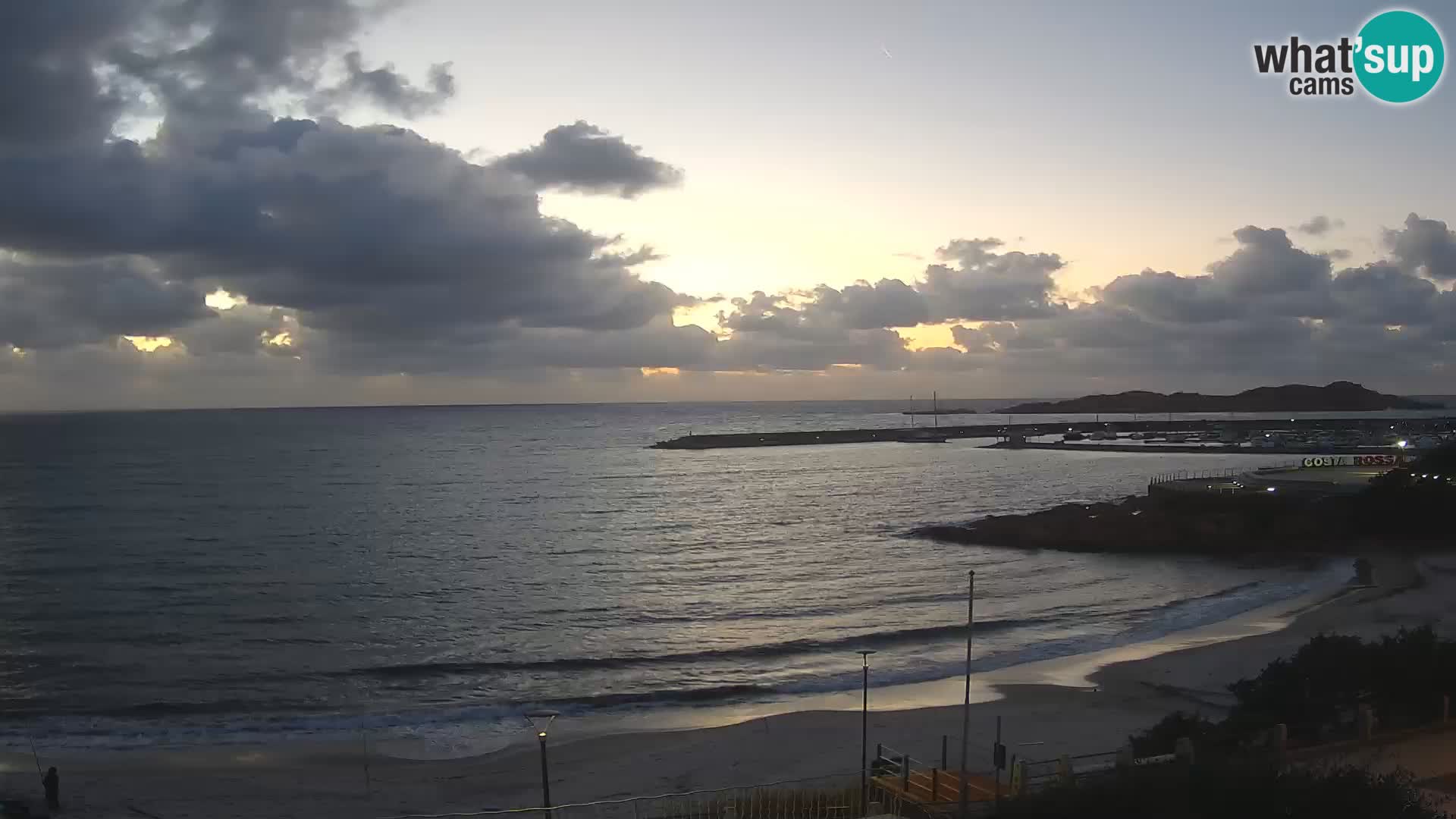 Webcam de la plage d’Isola Rossa – Vue en direct de la magnifique côte de la Sardaigne