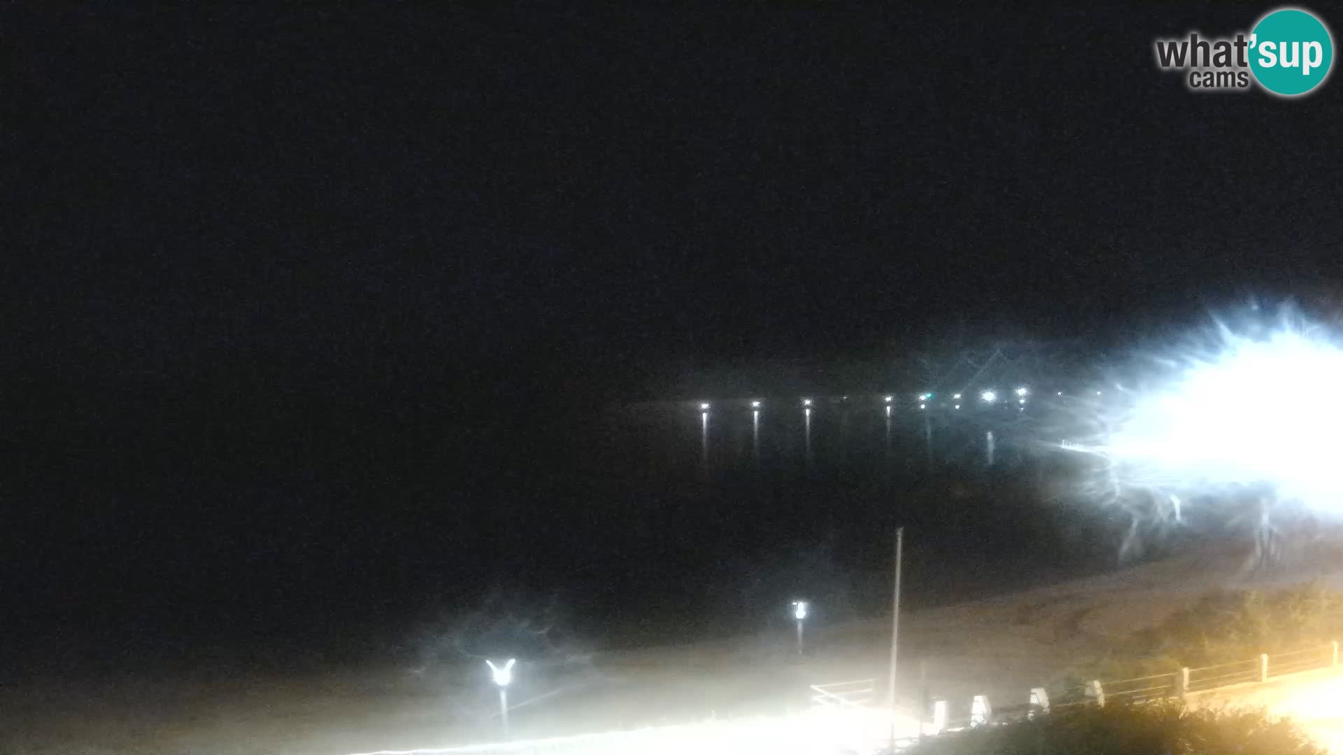 Webcam della spiaggia di Isola Rossa – Vista in diretta della meravigliosa costa della Sardegna