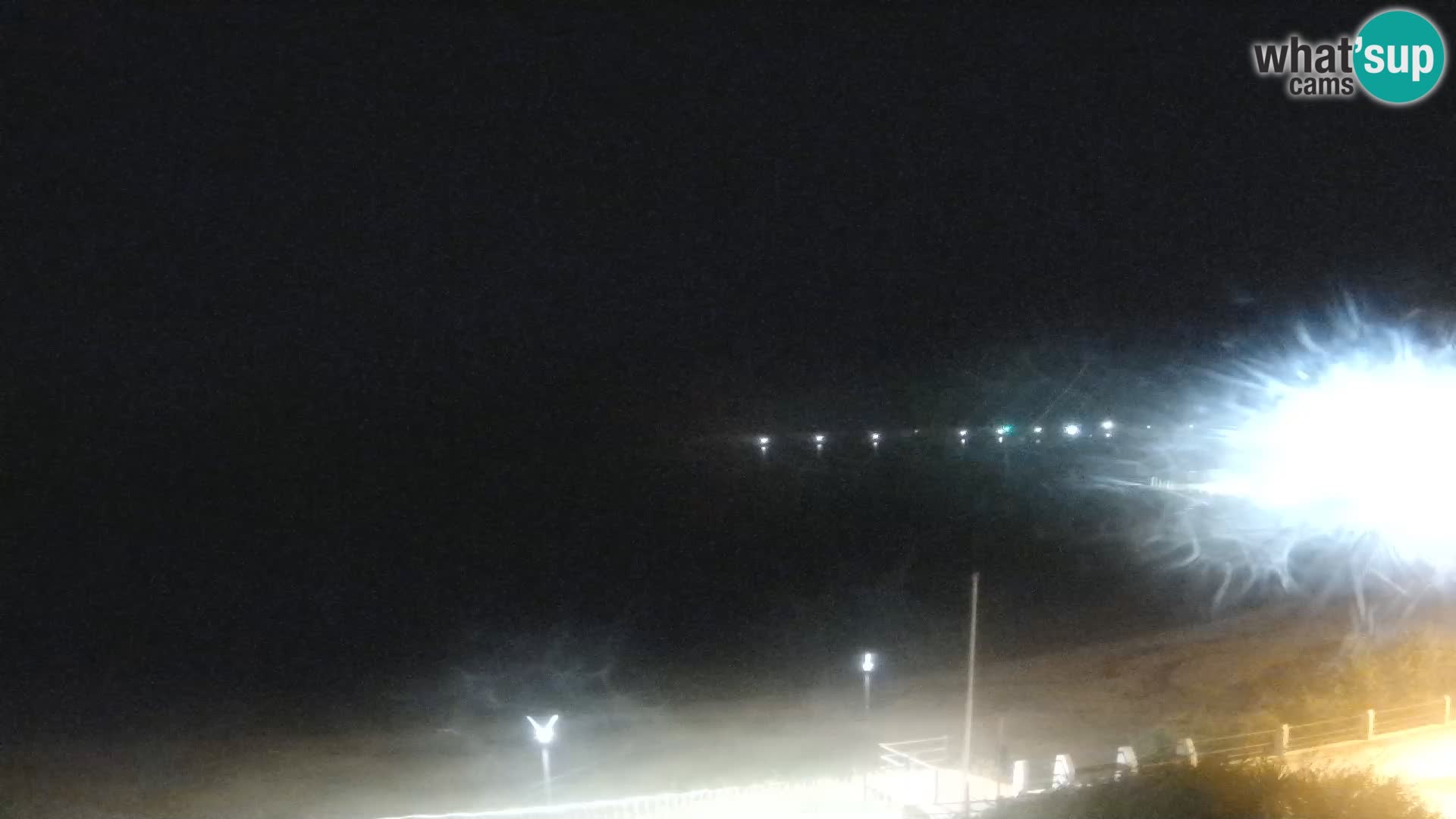 Web kamera plaže Isola Rossa – Uživo pogled na predivnu obalu Sardinije