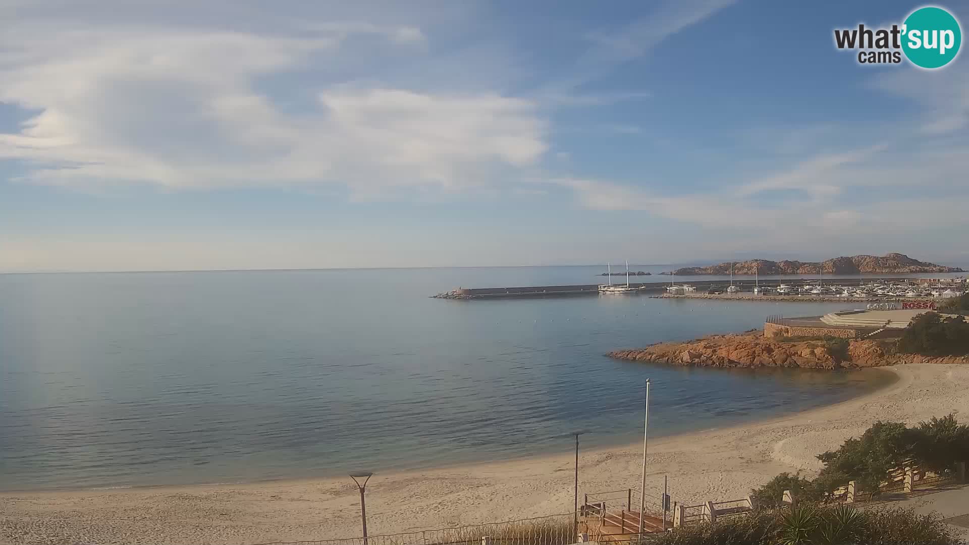 Beach Isola Rossa Webcam – Live View of Sardegna’s Stunning Shoreline