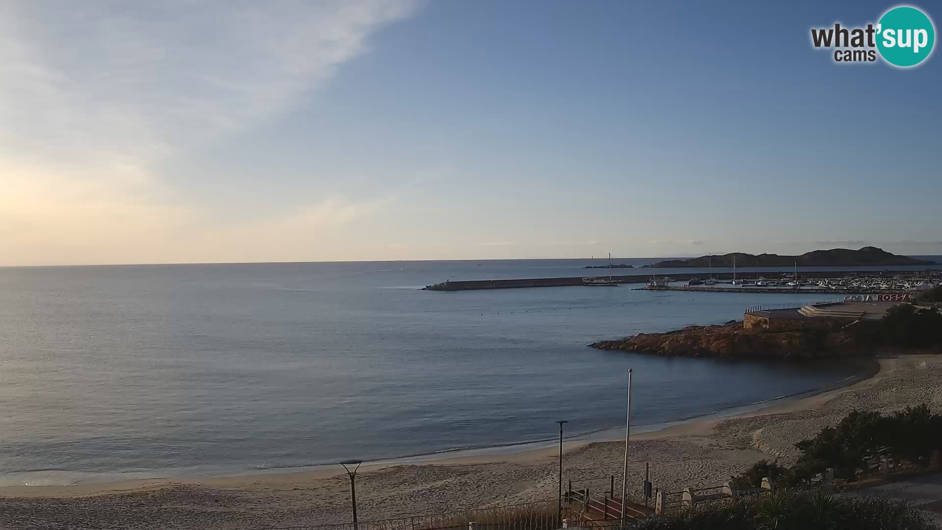 Webcam de la playa de Isola Rossa – Vista en vivo de la maravillosa costa de Cerdeña