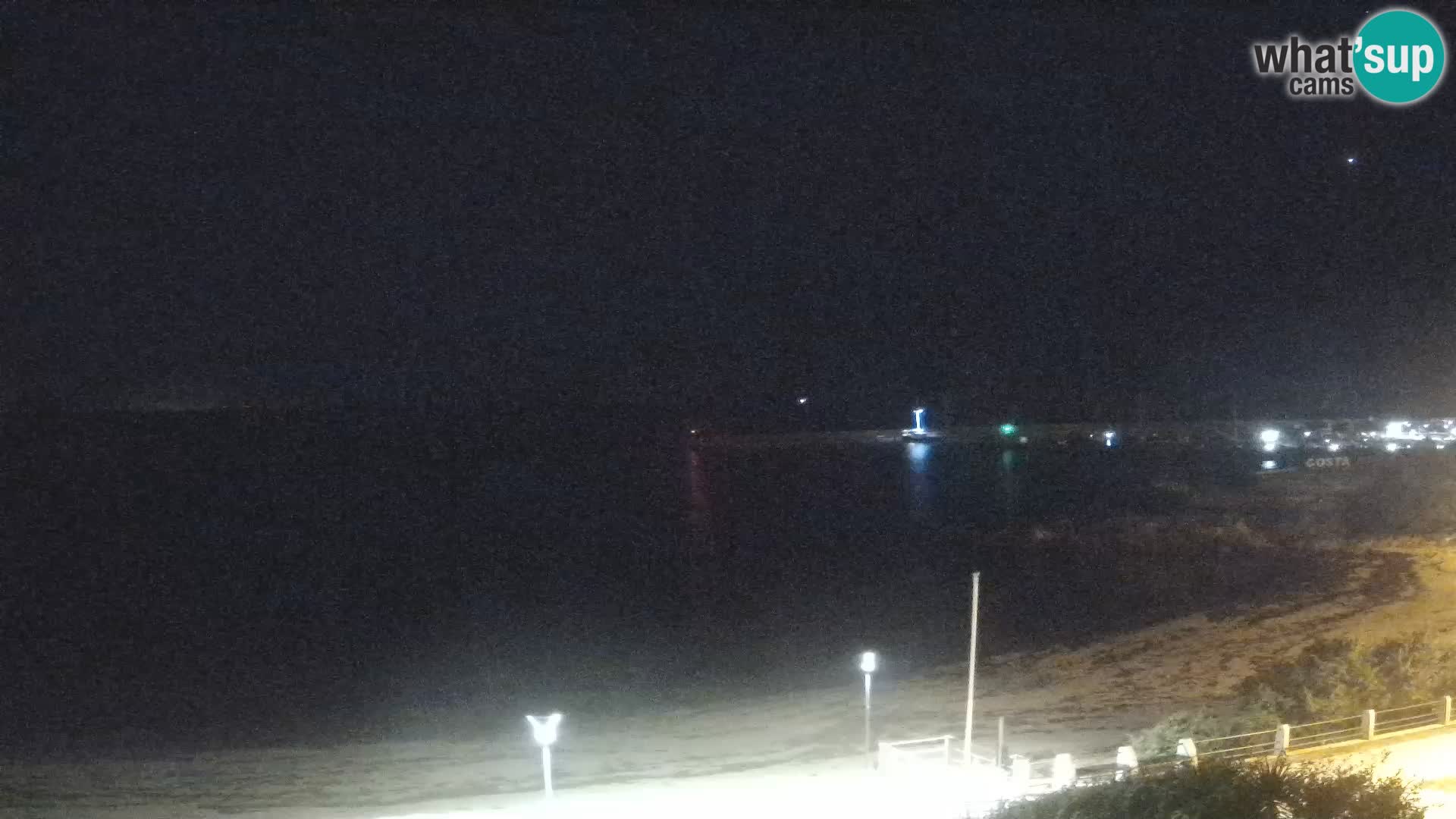 Web kamera plaže Isola Rossa – Uživo pogled na predivnu obalu Sardinije