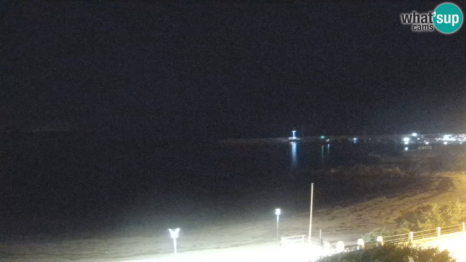 Spletna kamera plaže Isola Rossa – V živo si oglejte čudovito obalo Sardinije