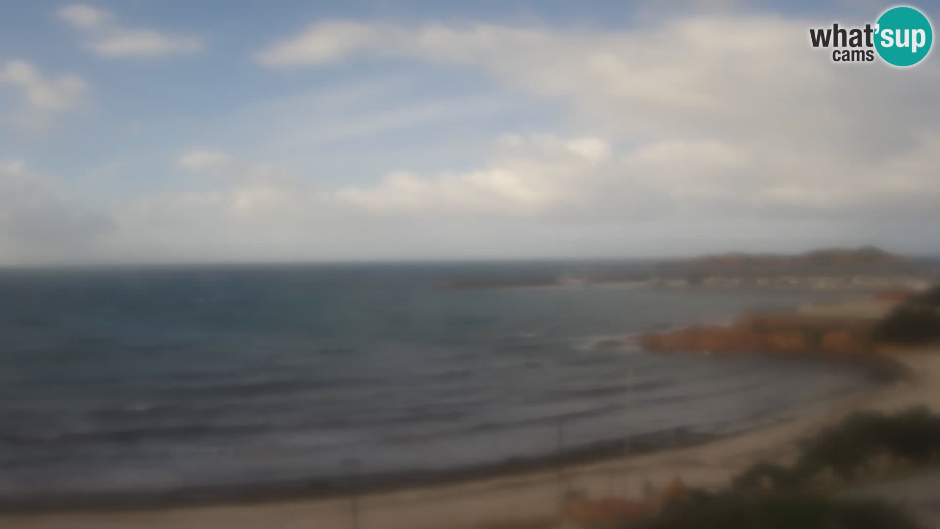 Webcam de la playa de Isola Rossa – Vista en vivo de la maravillosa costa de Cerdeña