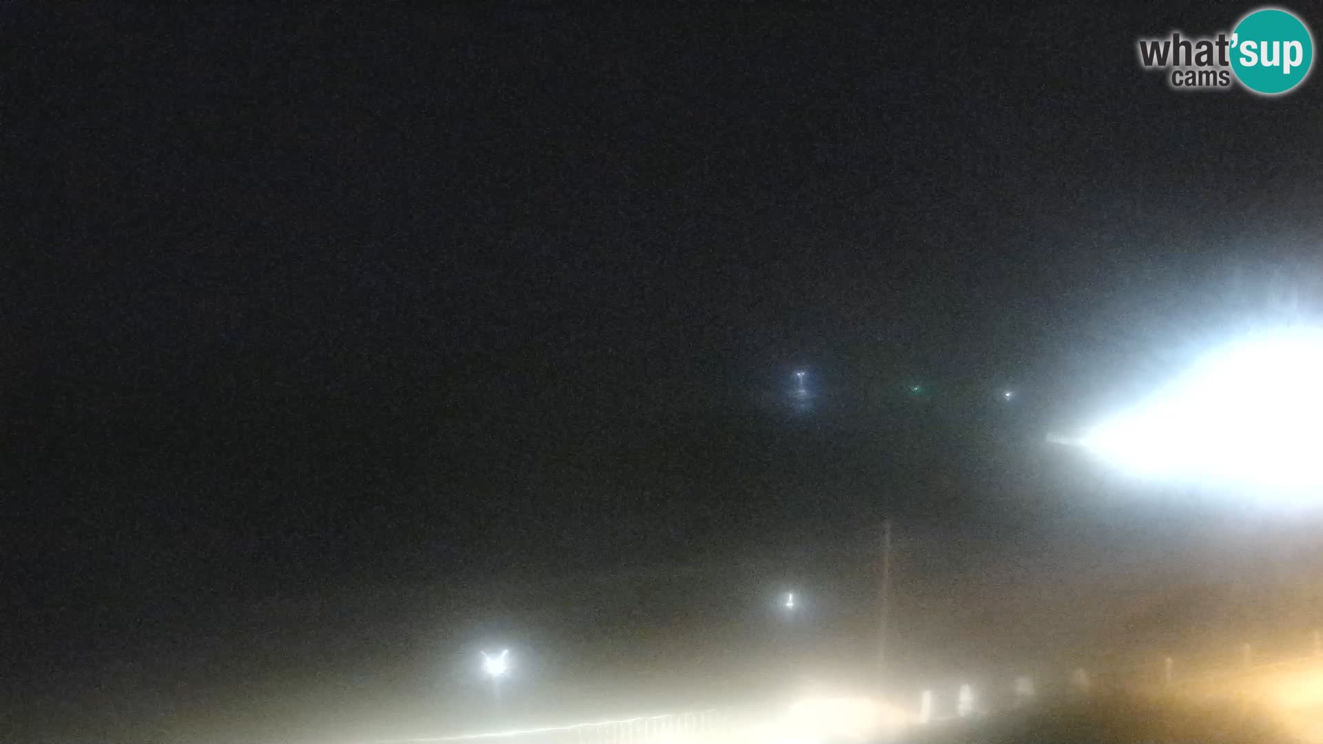 Beach Isola Rossa Webcam – Live View of Sardegna’s Stunning Shoreline