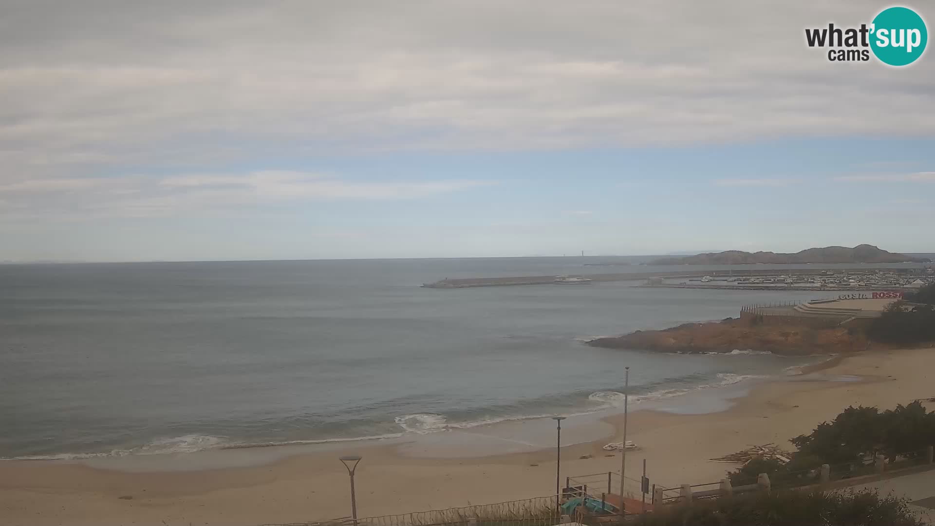 Beach Isola Rossa Webcam – Live View of Sardegna’s Stunning Shoreline