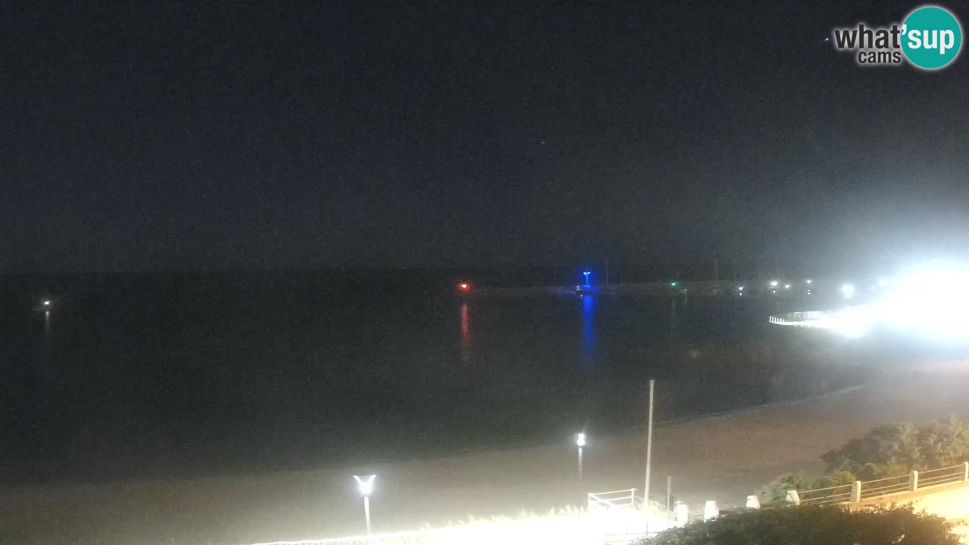 Spletna kamera plaže Isola Rossa – V živo si oglejte čudovito obalo Sardinije