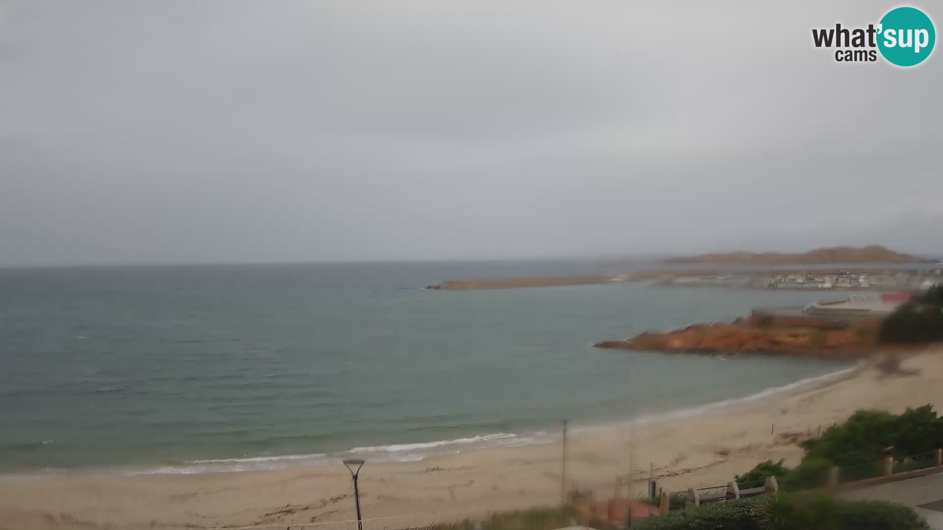 Webcam de la playa de Isola Rossa – Vista en vivo de la maravillosa costa de Cerdeña