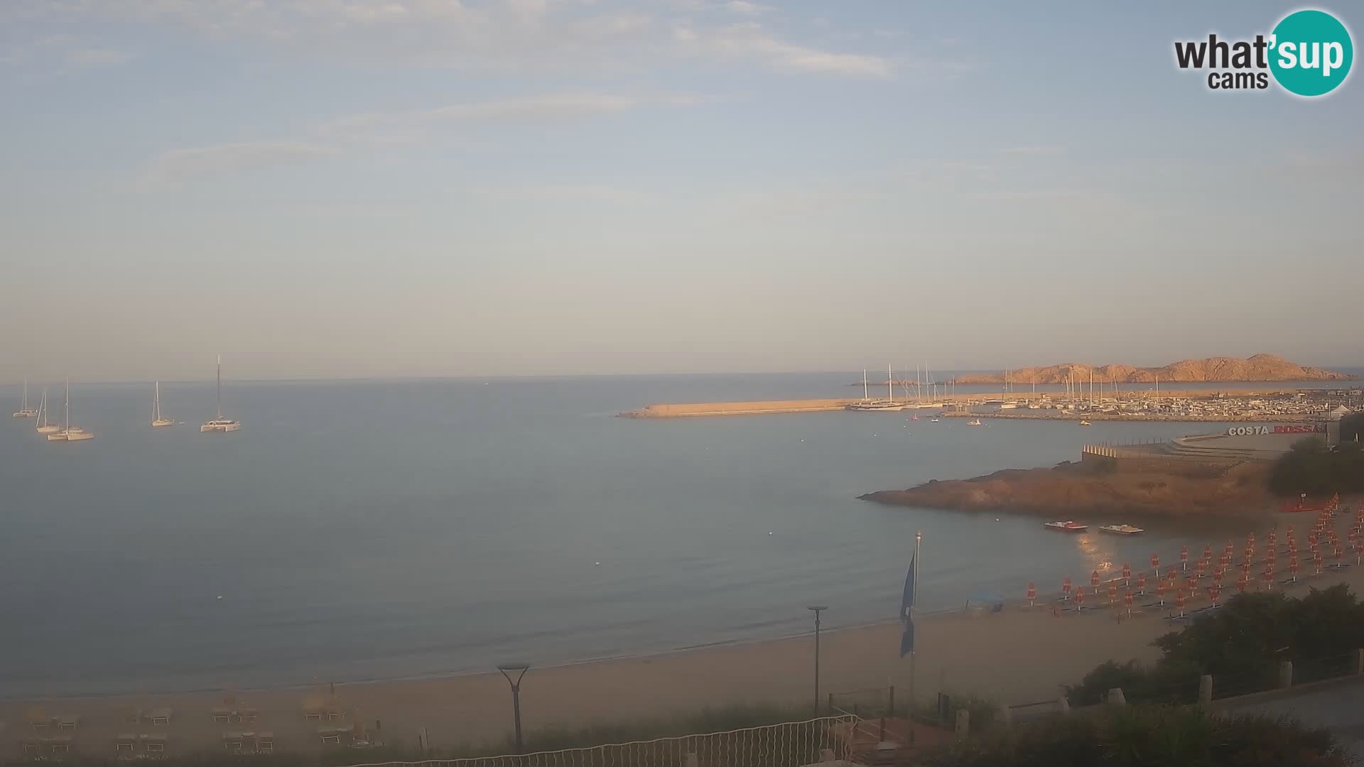 Beach Isola Rossa Webcam – Live View of Sardegna’s Stunning Shoreline