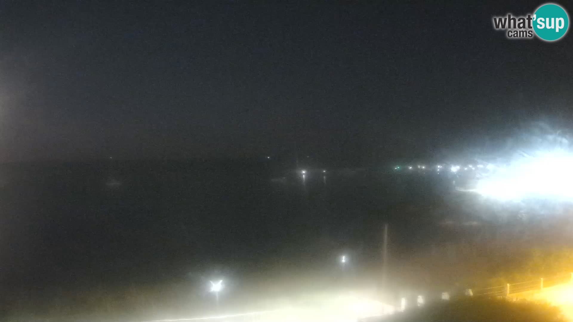 Webcam della spiaggia di Isola Rossa – Vista in diretta della meravigliosa costa della Sardegna