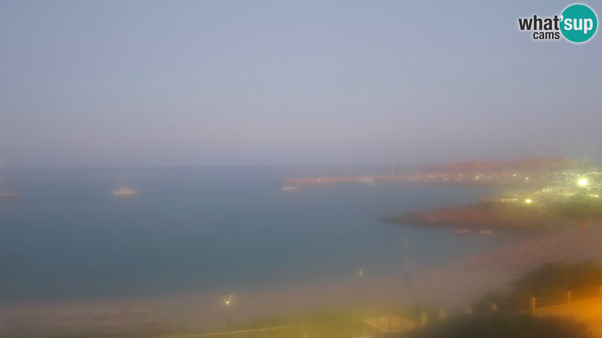 Webcam de la plage d’Isola Rossa – Vue en direct de la magnifique côte de la Sardaigne