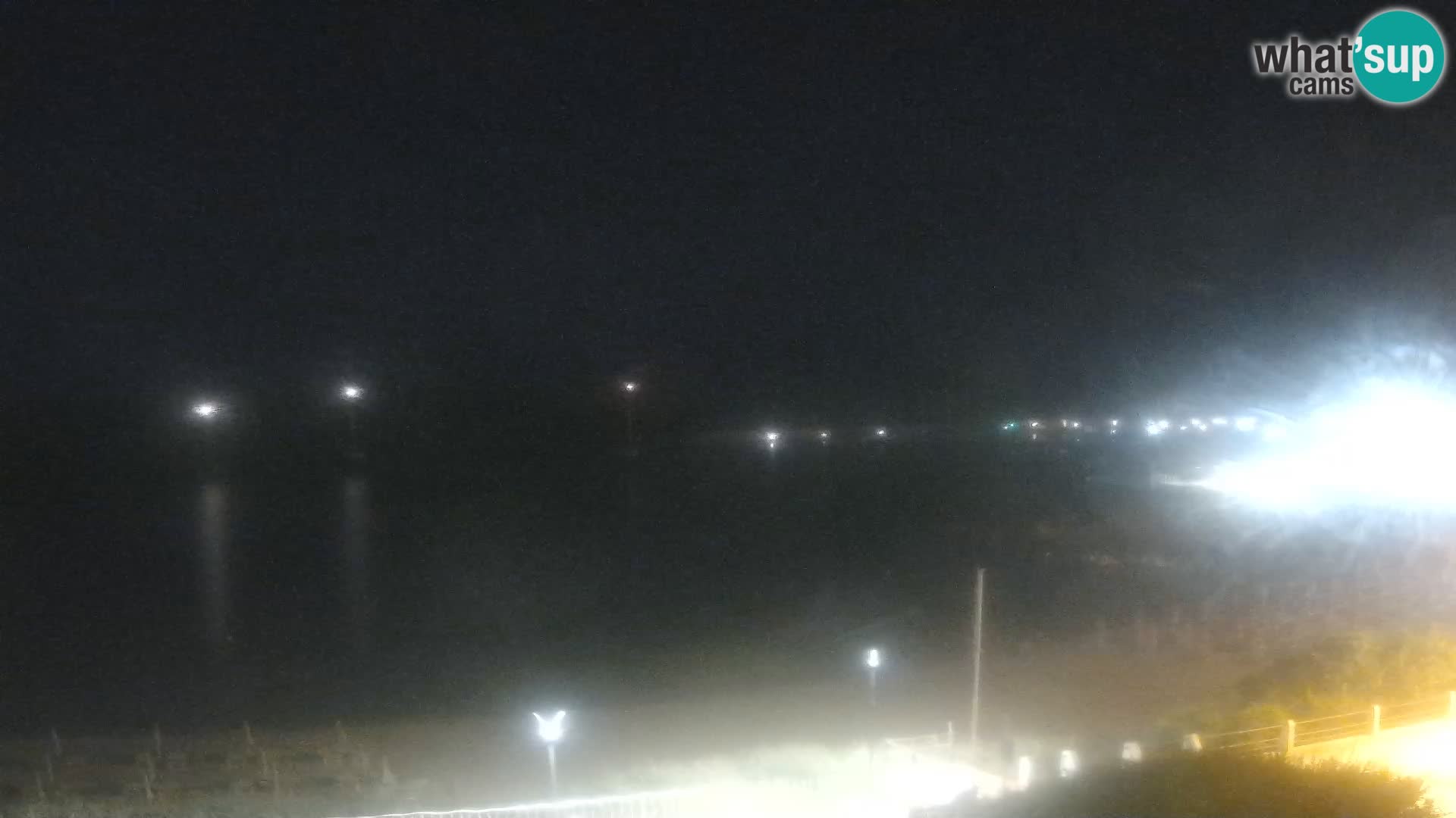 Spletna kamera plaže Isola Rossa – V živo si oglejte čudovito obalo Sardinije