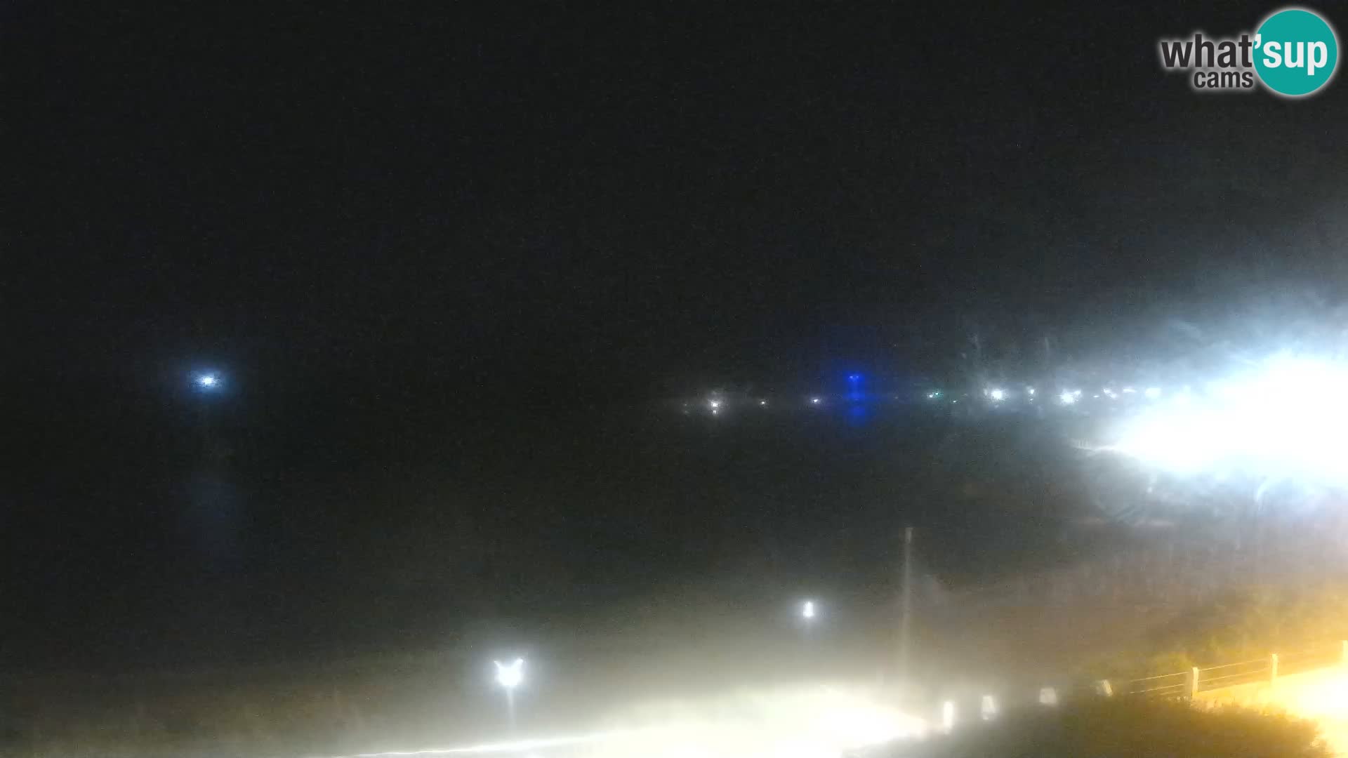 Webcam della spiaggia di Isola Rossa – Vista in diretta della meravigliosa costa della Sardegna