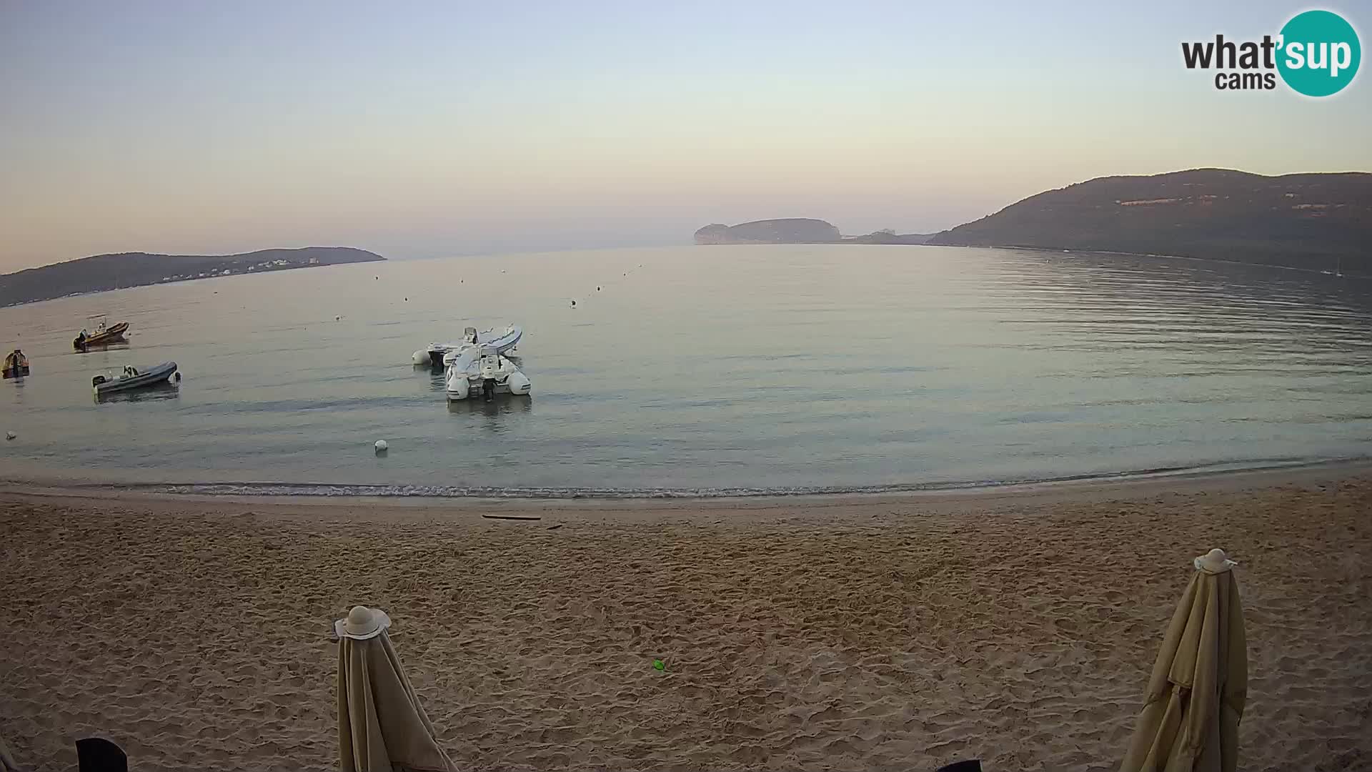 Spletna kamera v živo Plaža Mugoni – Alghero – Sardinija – Italija