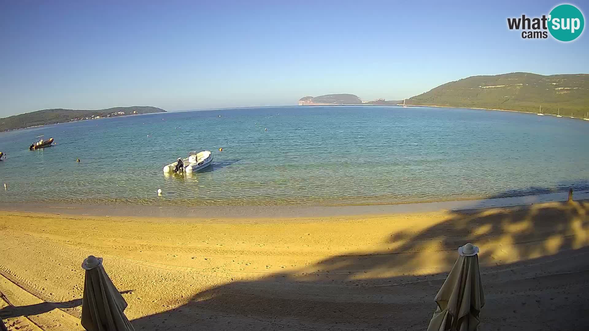 Spletna kamera v živo Plaža Mugoni – Alghero – Sardinija – Italija