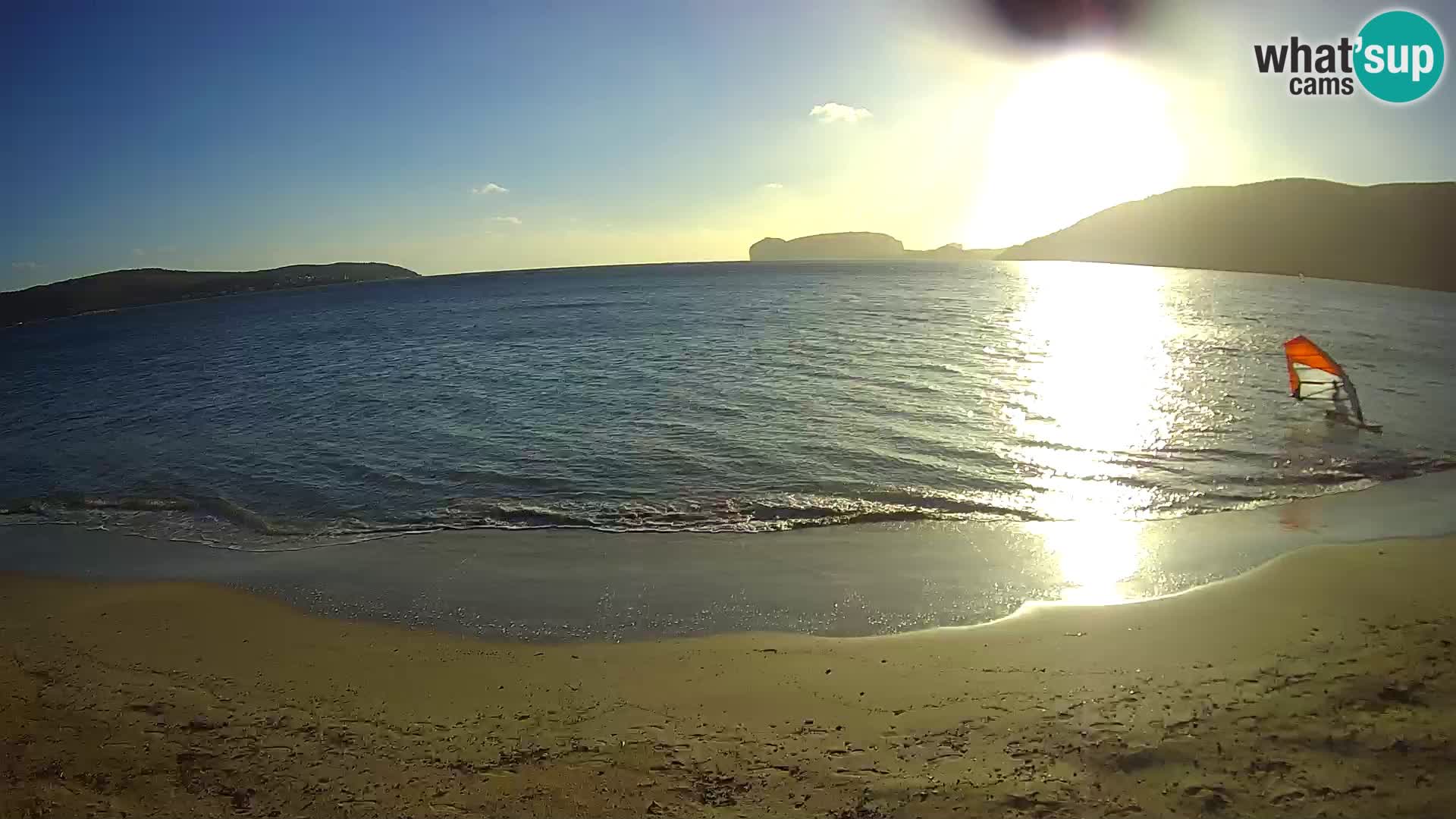 Spletna kamera v živo Plaža Mugoni – Alghero – Sardinija – Italija