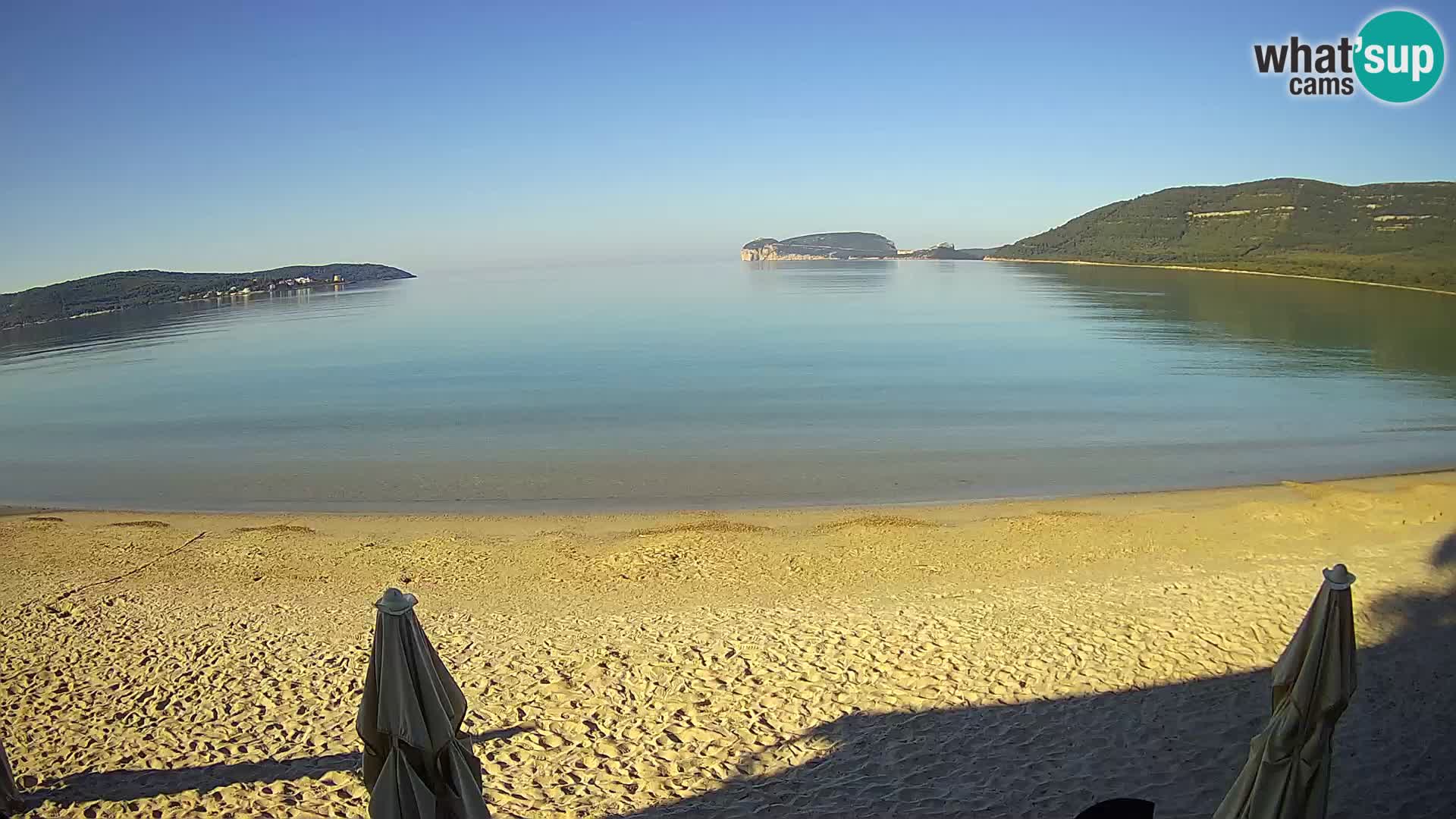 Spletna kamera v živo Plaža Mugoni – Alghero – Sardinija – Italija