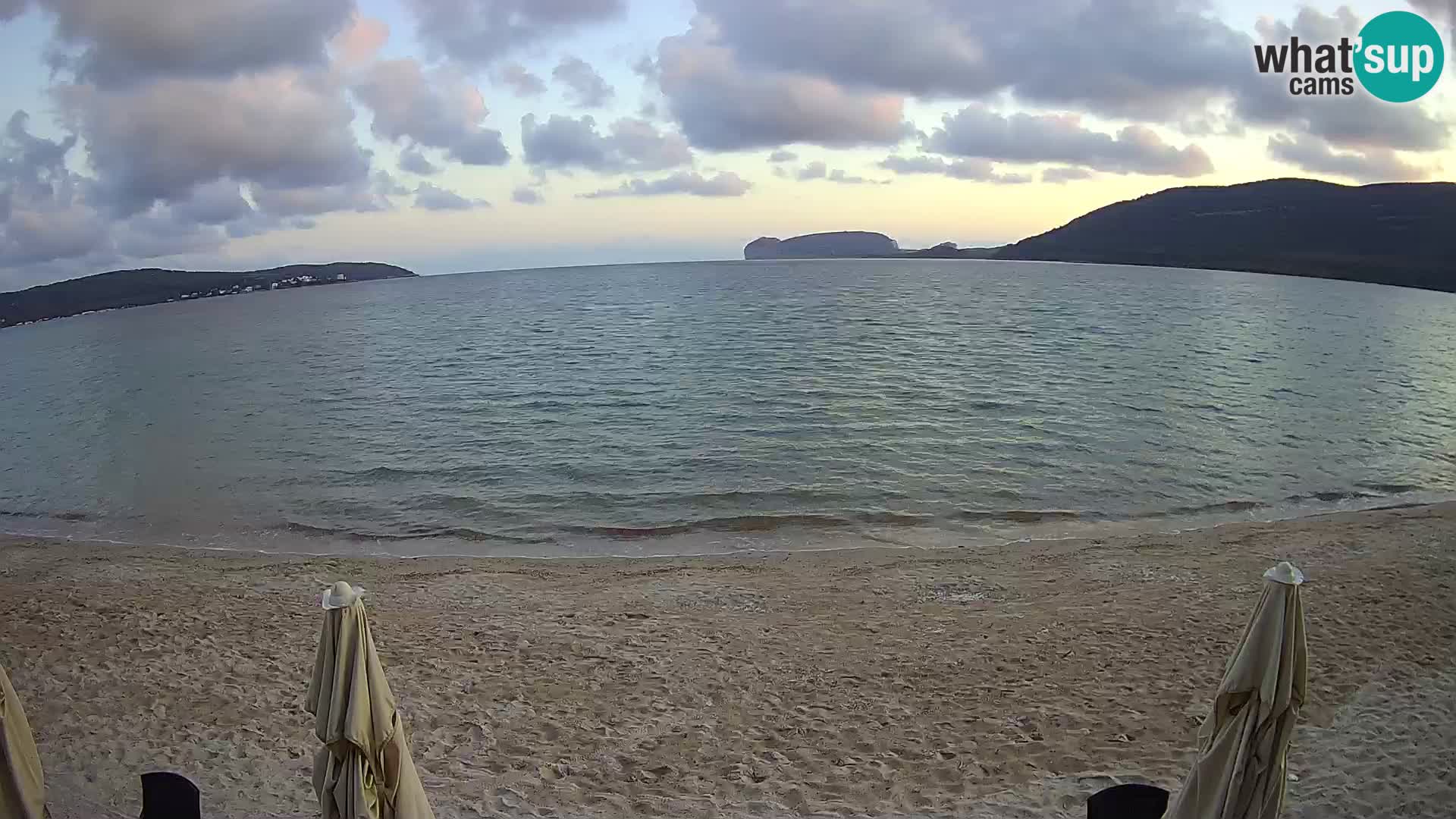 Spletna kamera v živo Plaža Mugoni – Alghero – Sardinija – Italija