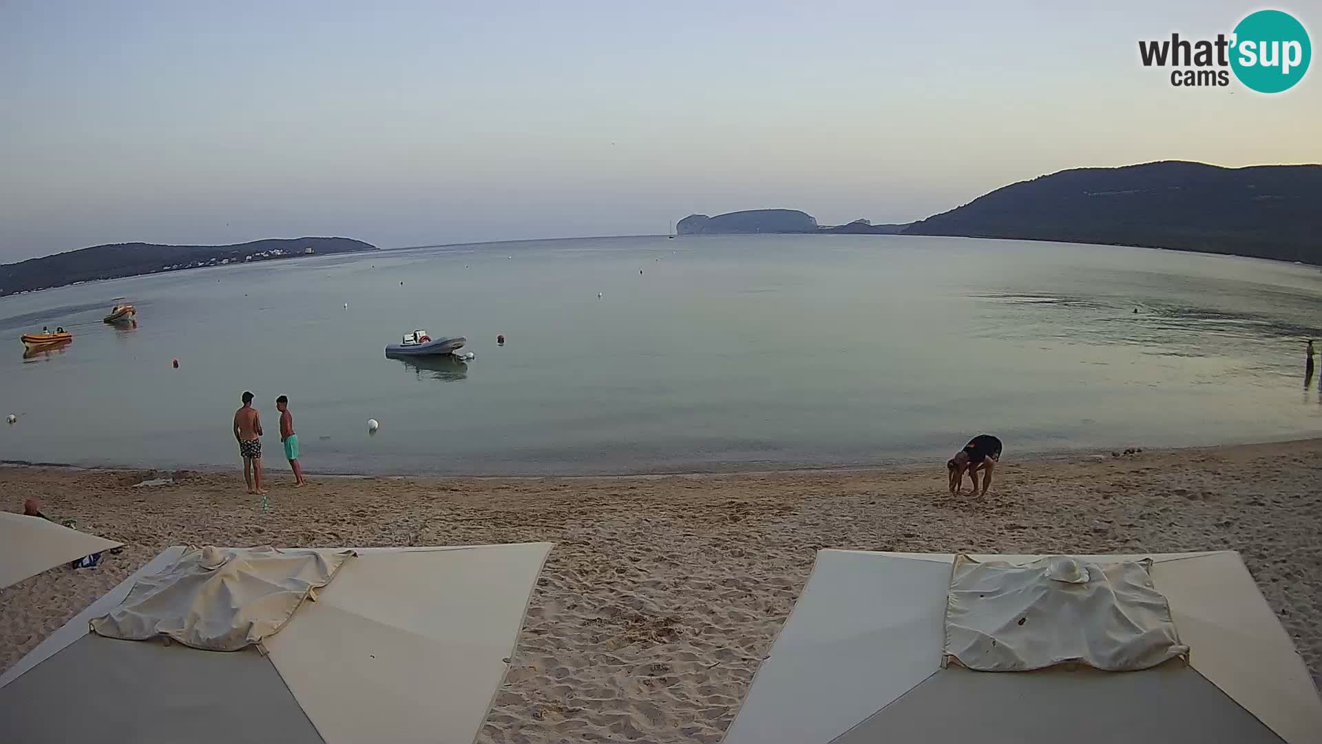 Spletna kamera v živo Plaža Mugoni – Alghero – Sardinija – Italija