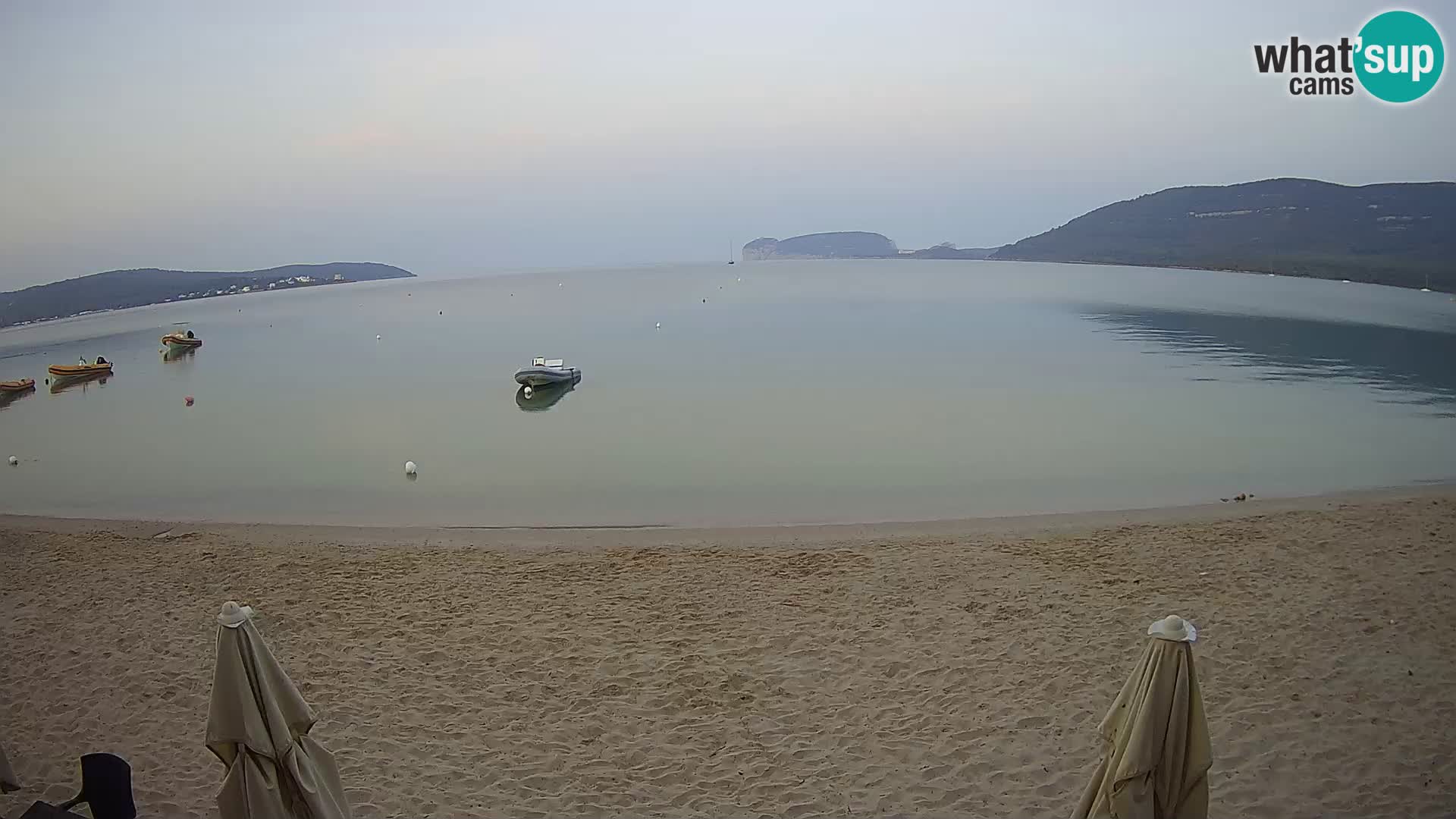Spletna kamera v živo Plaža Mugoni – Alghero – Sardinija – Italija