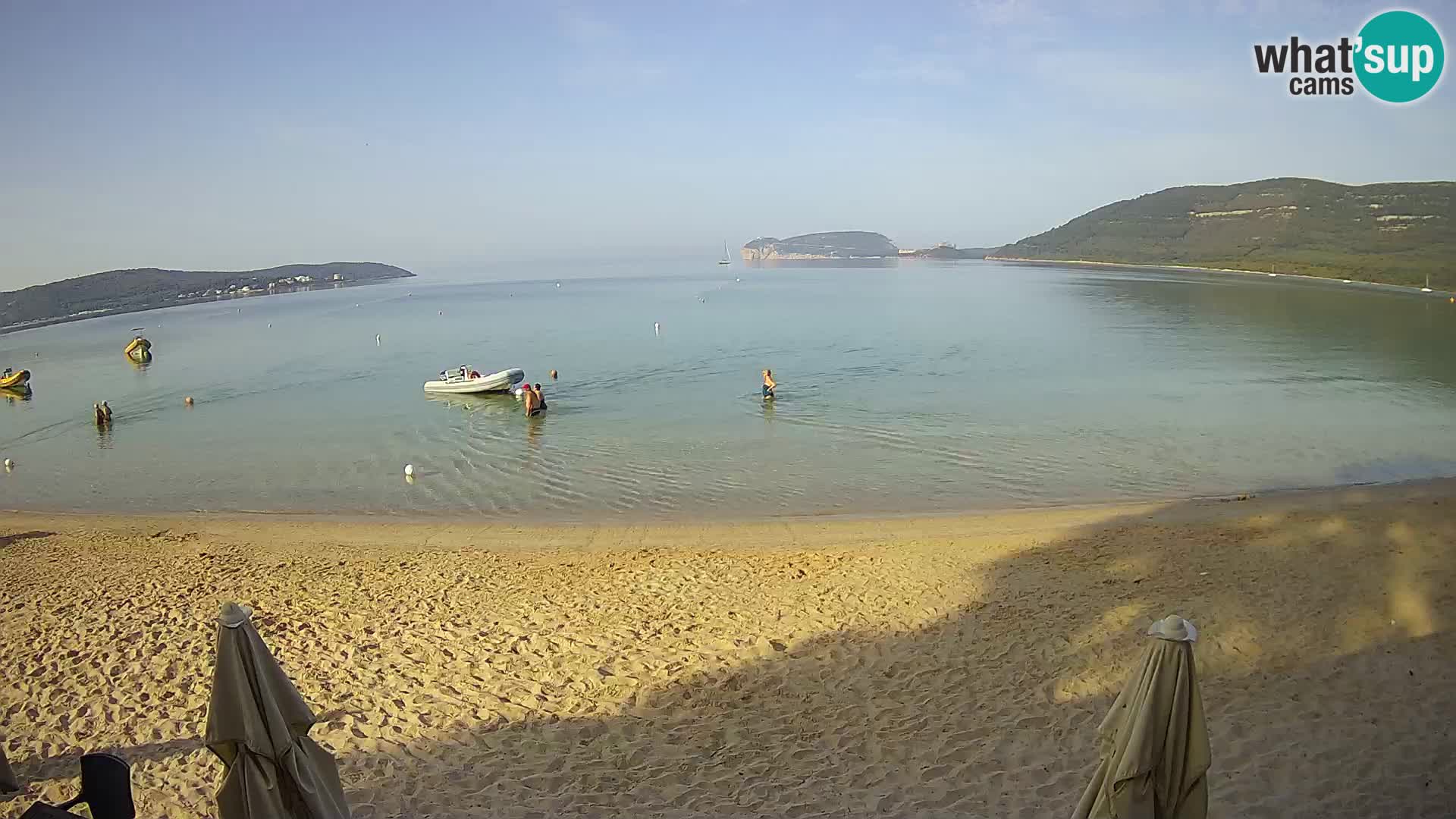 Spletna kamera v živo Plaža Mugoni – Alghero – Sardinija – Italija
