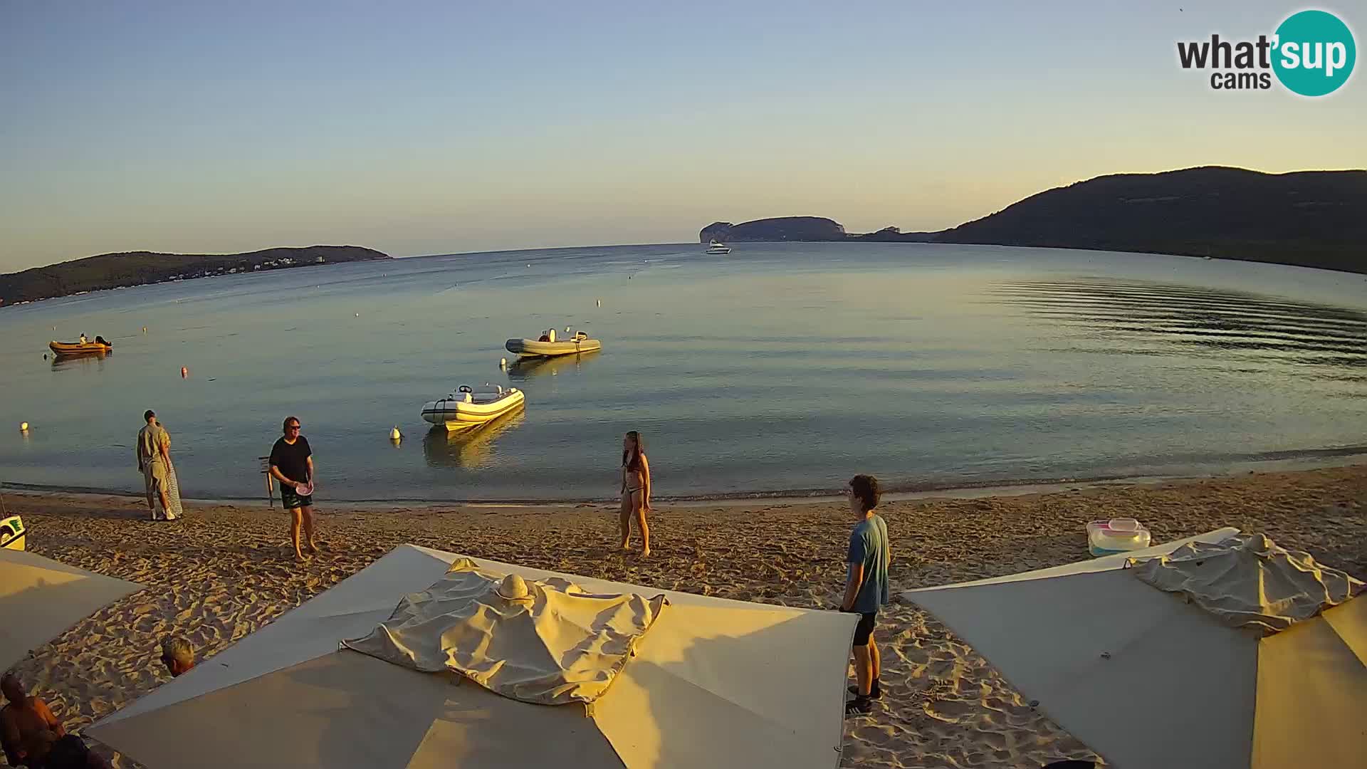 Spletna kamera v živo Plaža Mugoni – Alghero – Sardinija – Italija