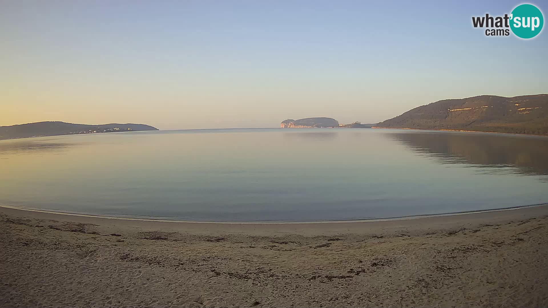 Spletna kamera v živo Plaža Mugoni – Alghero – Sardinija – Italija