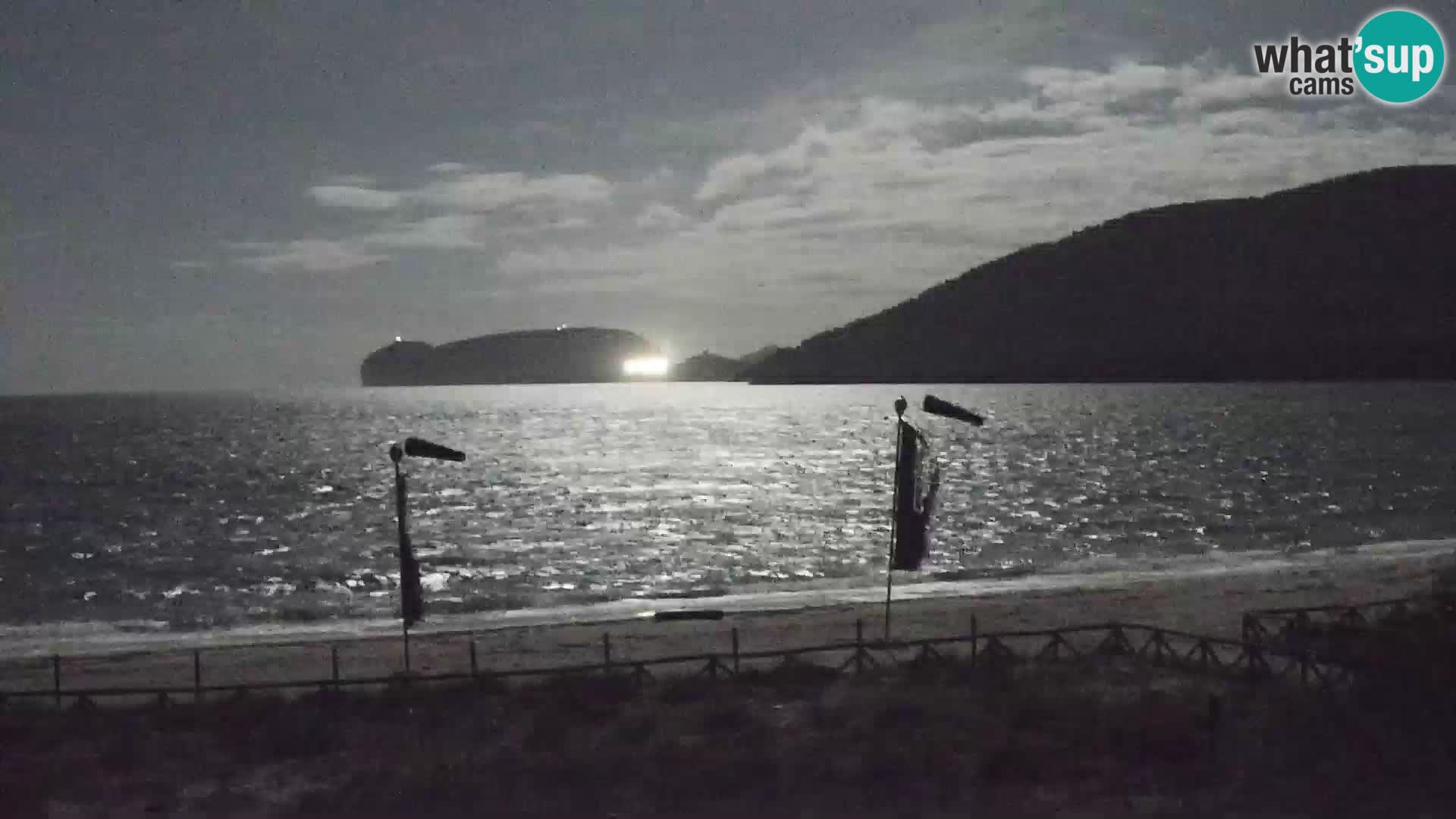 Spletna kamera plaža La Stalla Riviera del Corallo – Alghero – Sardinija – Italija