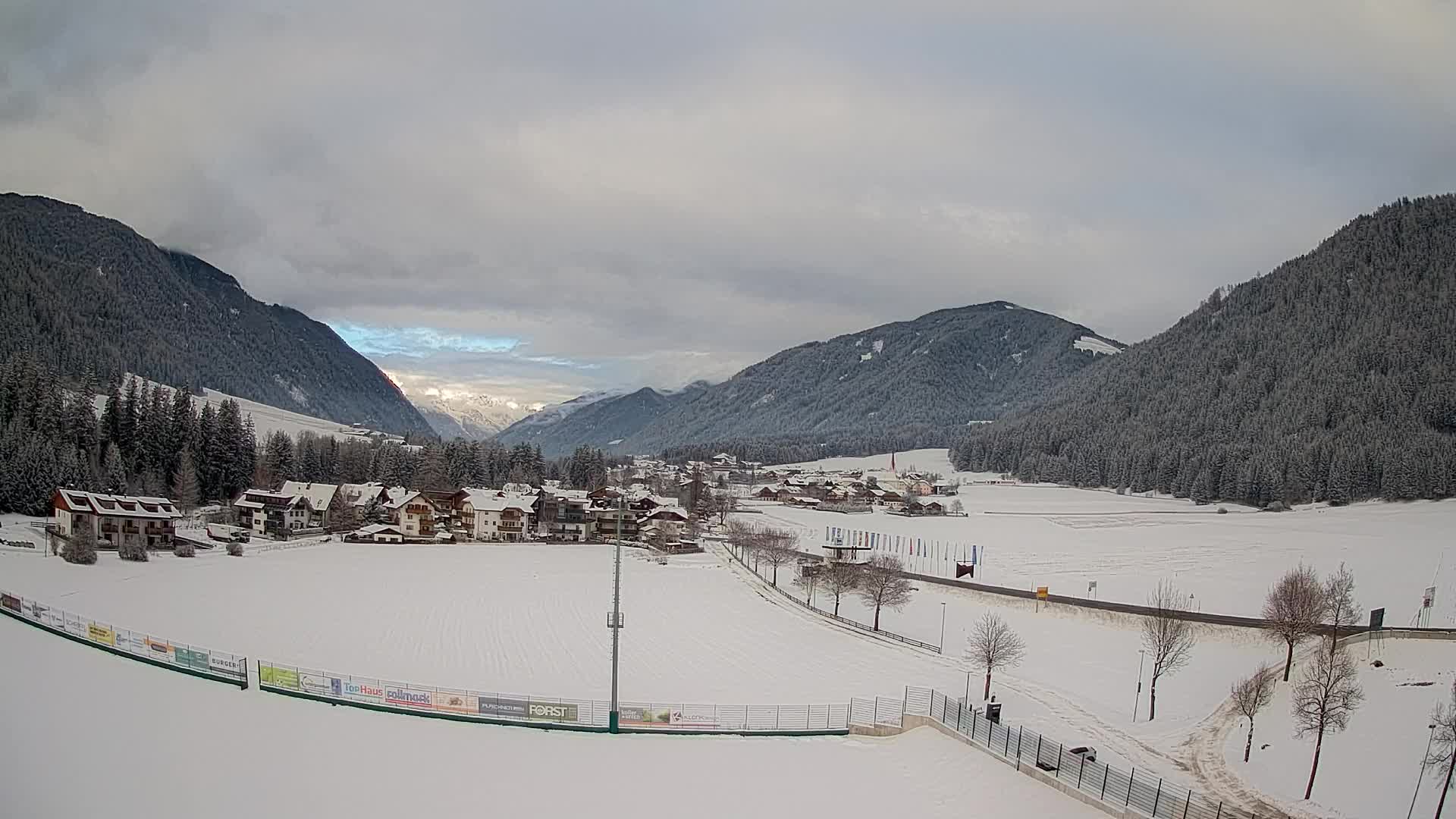 Webcam Niederrasen / Kronplatz – Vista en directo desde el Valle de Anterselva