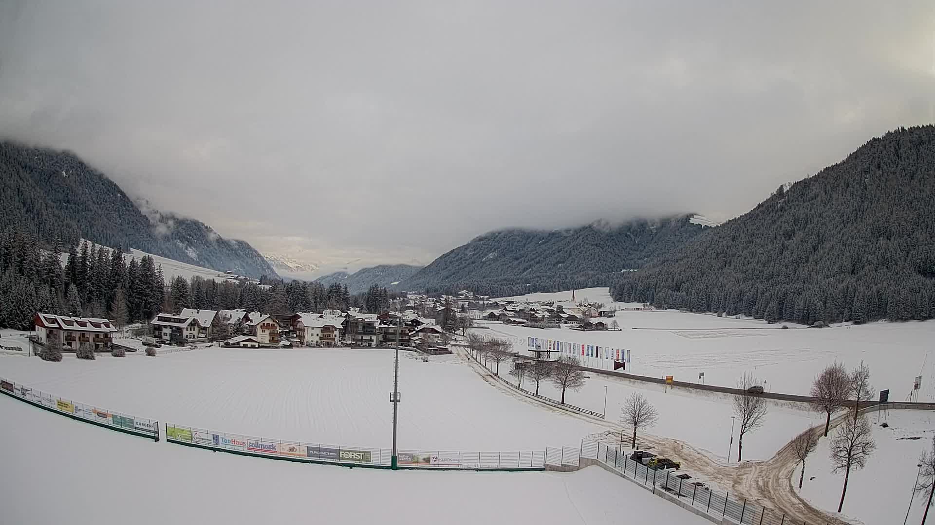 Webcam Niederrasen / Kronplatz – Live View from Val Anterselva