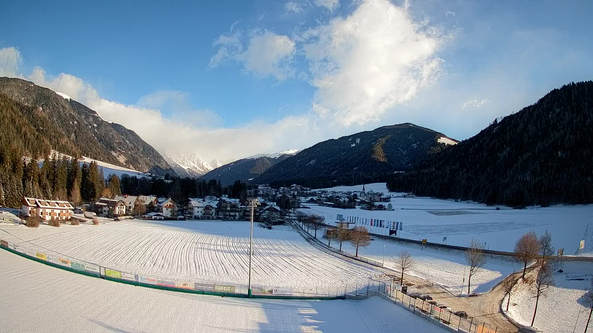 Webcam Niederrasen / Kronplatz – Vista en directo desde el Valle de Anterselva