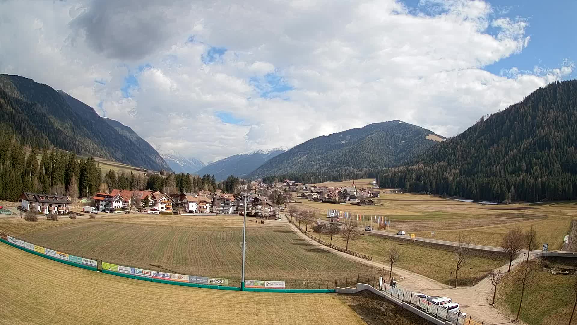 Webcam Niederrasen / Kronplatz – Live View from Val Anterselva