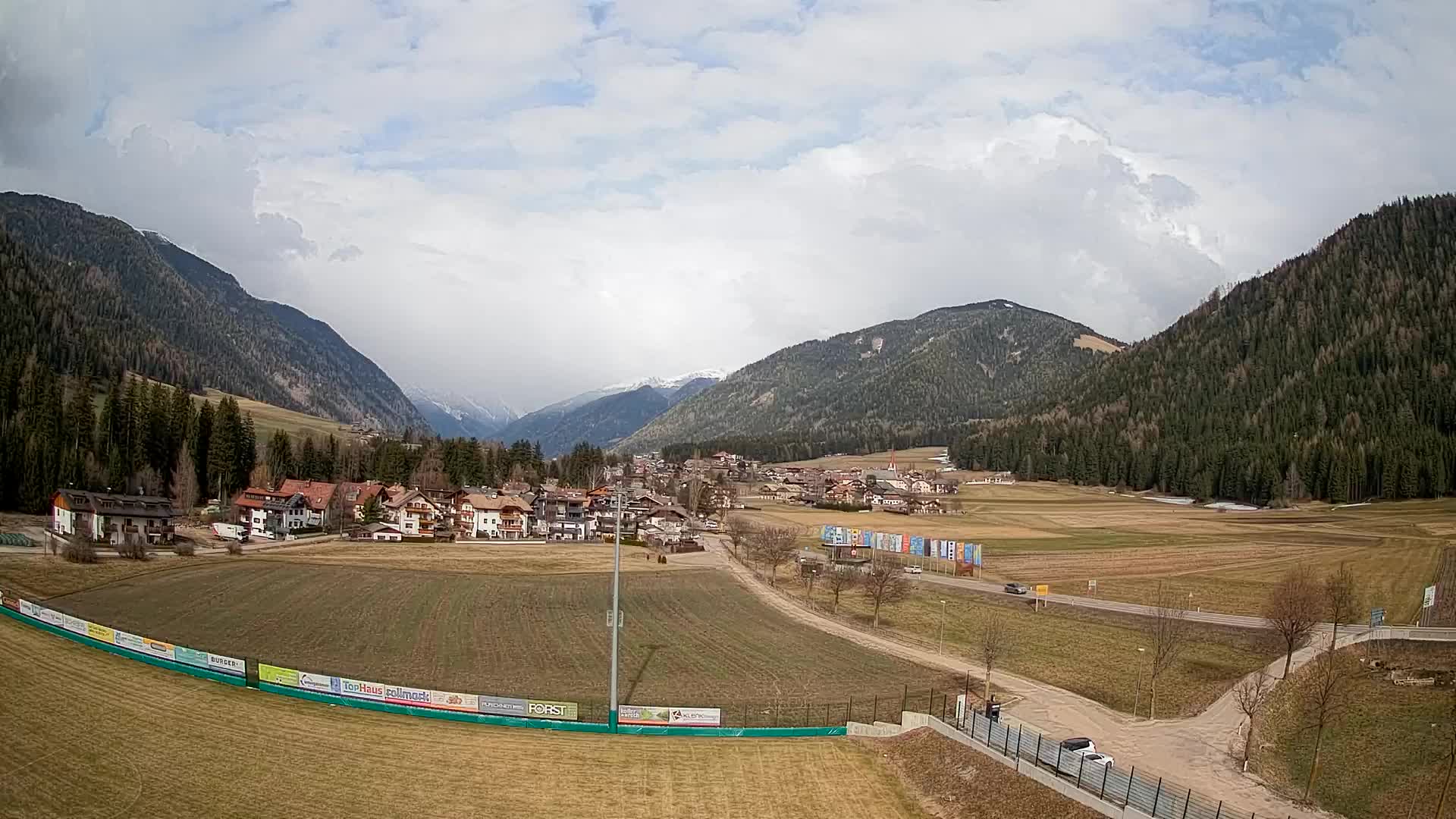 Webcam Niederrasen / Kronplatz – Vista en directo desde el Valle de Anterselva