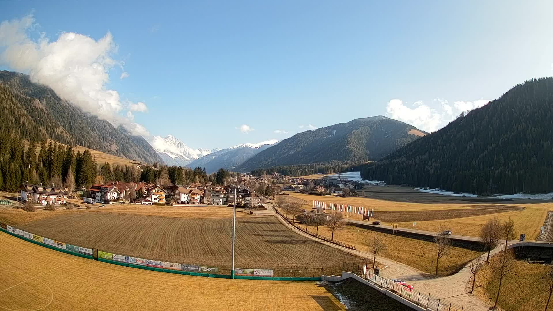 Webcam Niederrasen / Kronplatz – Live View from Val Anterselva