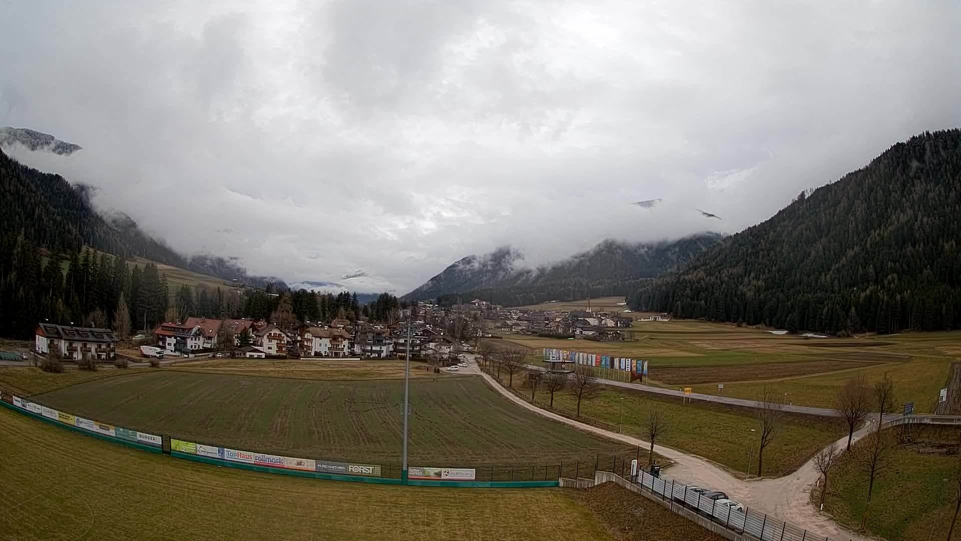 Web kamera Niederrasen / Kronplatz – Pogled v živo iz doline Anterselva