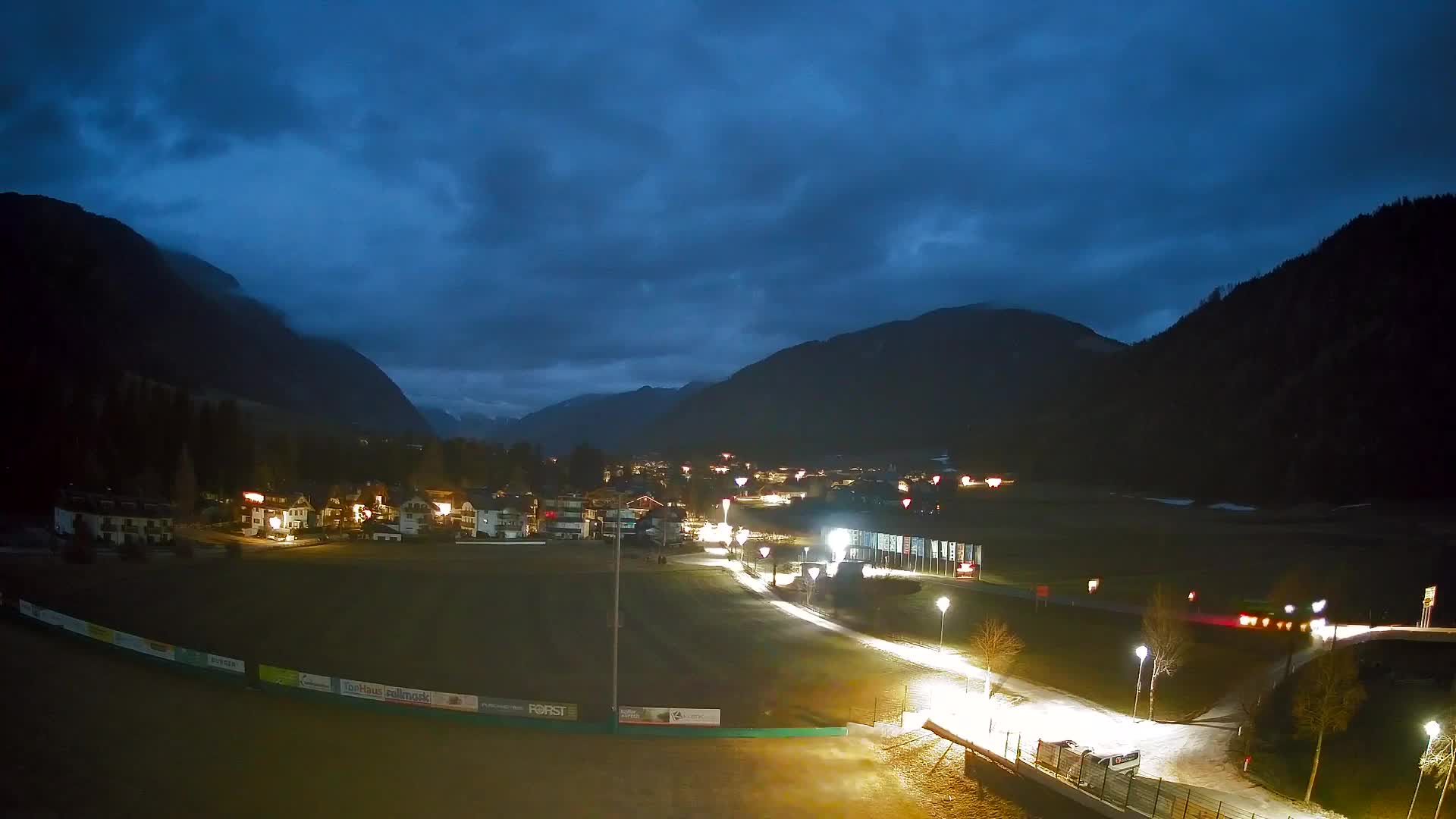 Webcam Niederrasen / Kronplatz – Vista en directo desde el Valle de Anterselva