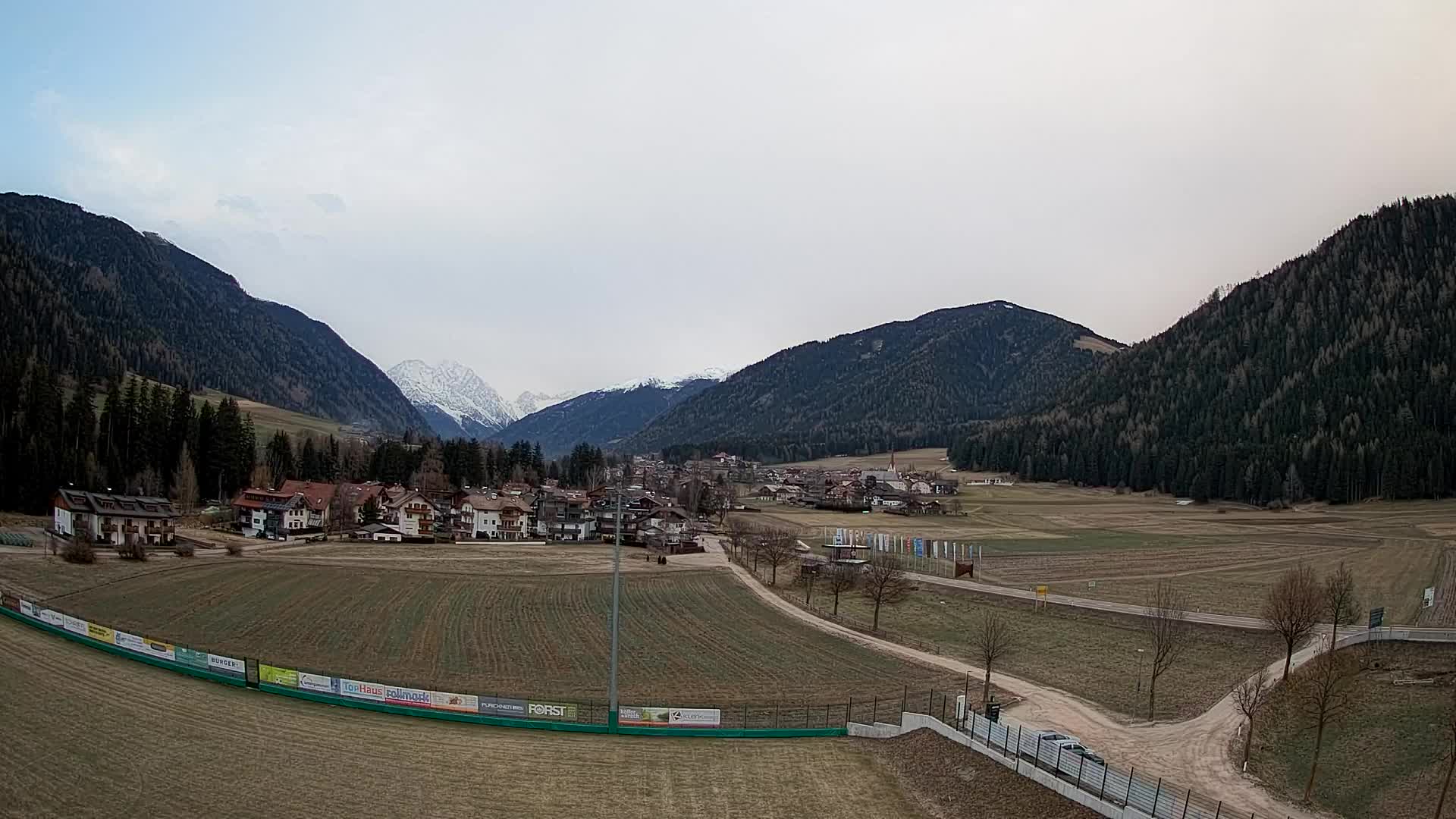 Webcam Rasun di Sotto / Plan de Corones – Vista live dalla Val Anterselva