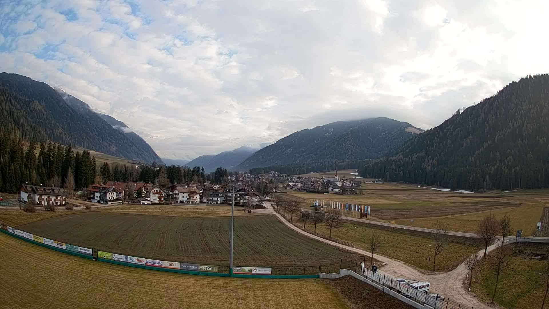 Webcam Niederrasen / Kronplatz – Vista en directo desde el Valle de Anterselva
