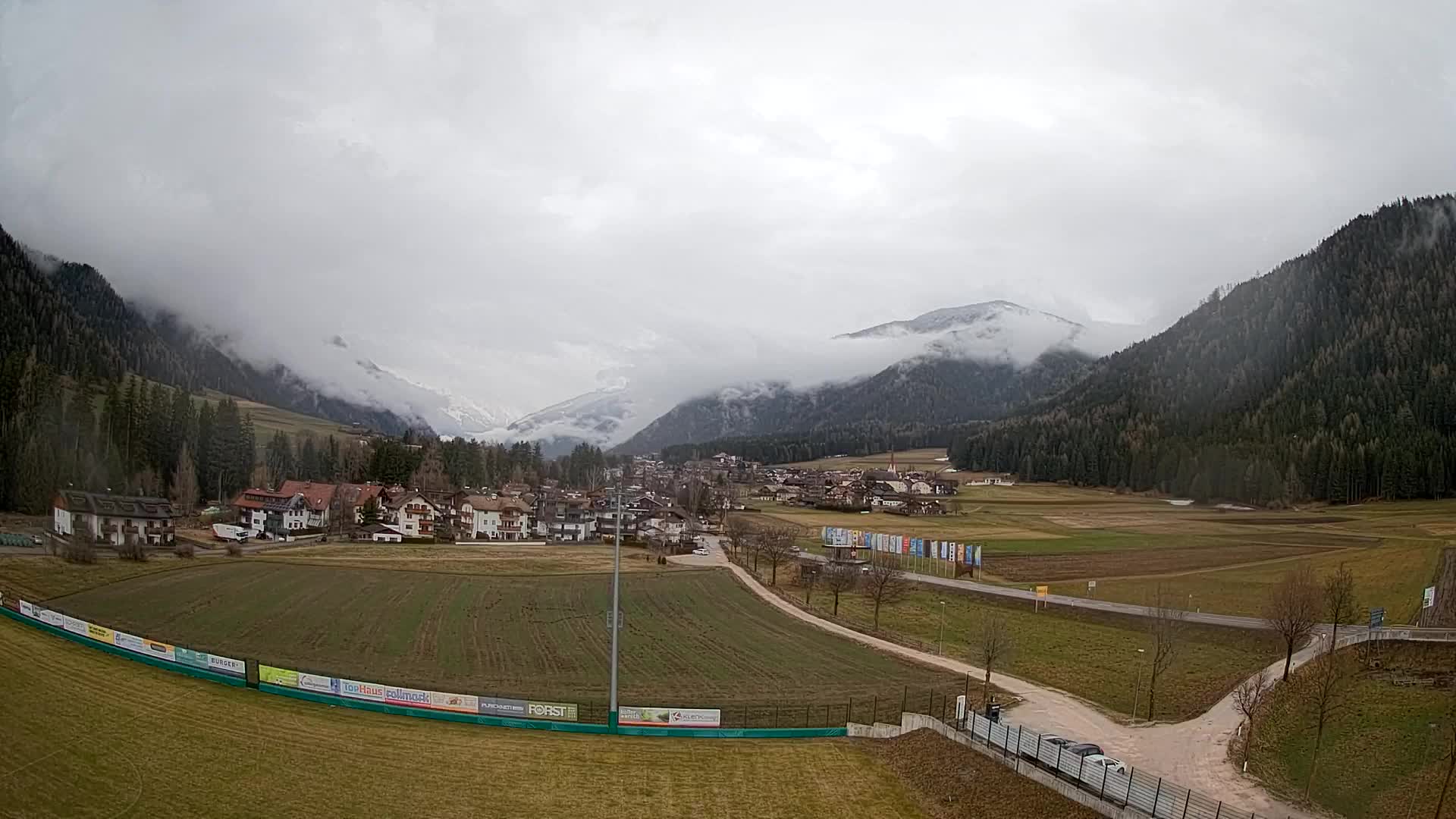 Webcam Niederrasen / Kronplatz – Vista en directo desde el Valle de Anterselva