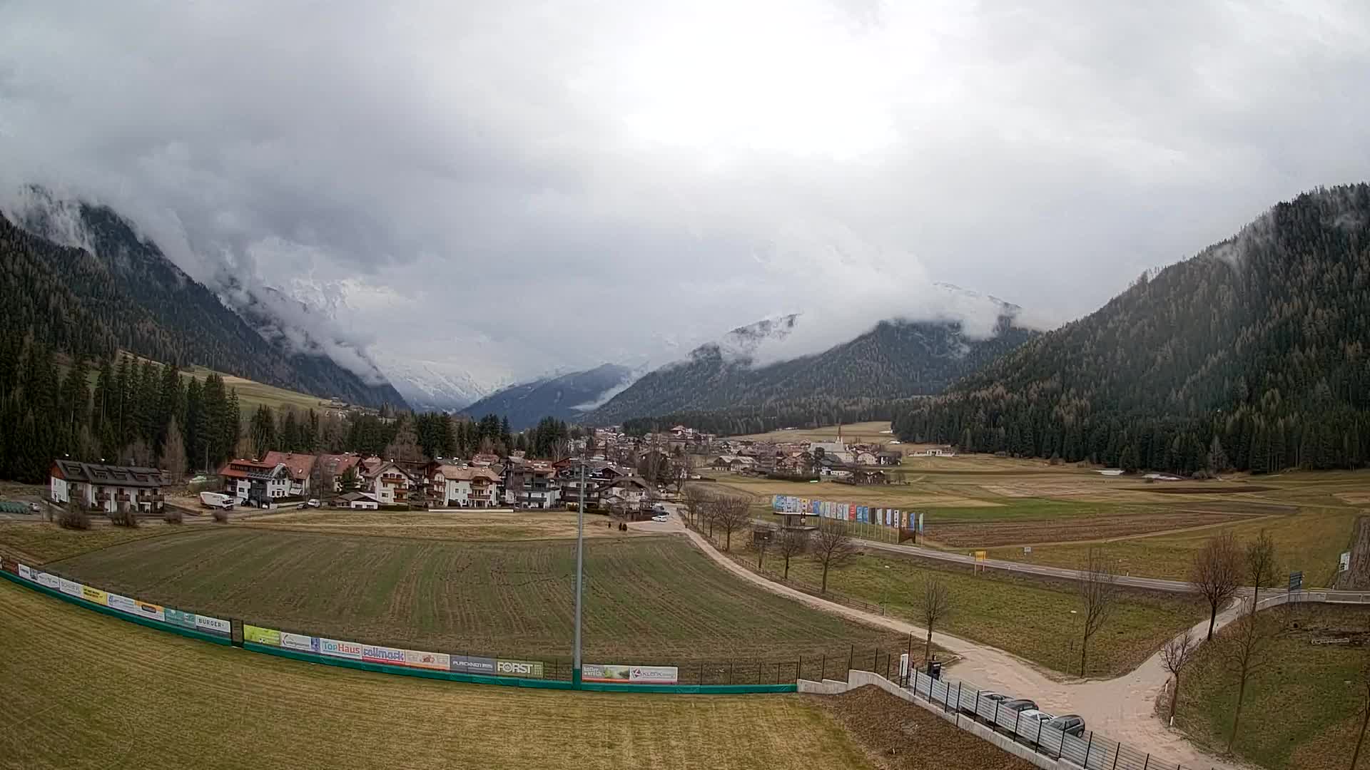 Web kamera Niederrasen / Kronplatz – Pogled v živo iz doline Anterselva