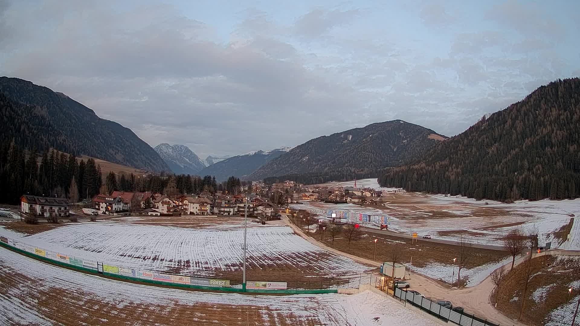 Webcam Niederrasen / Kronplatz – Vista en directo desde el Valle de Anterselva