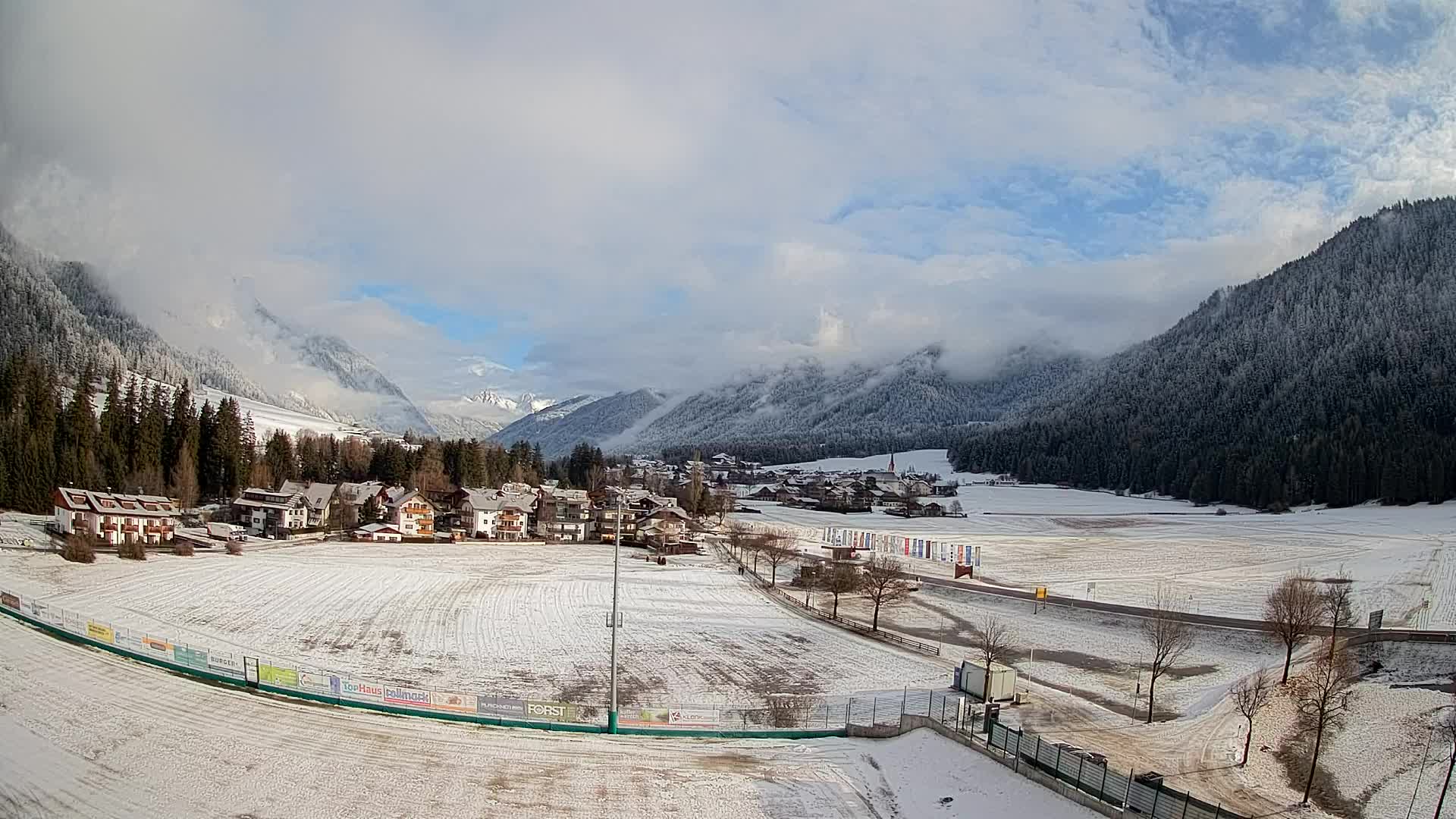 Webcam Niederrasen / Kronplatz – Live View from Val Anterselva