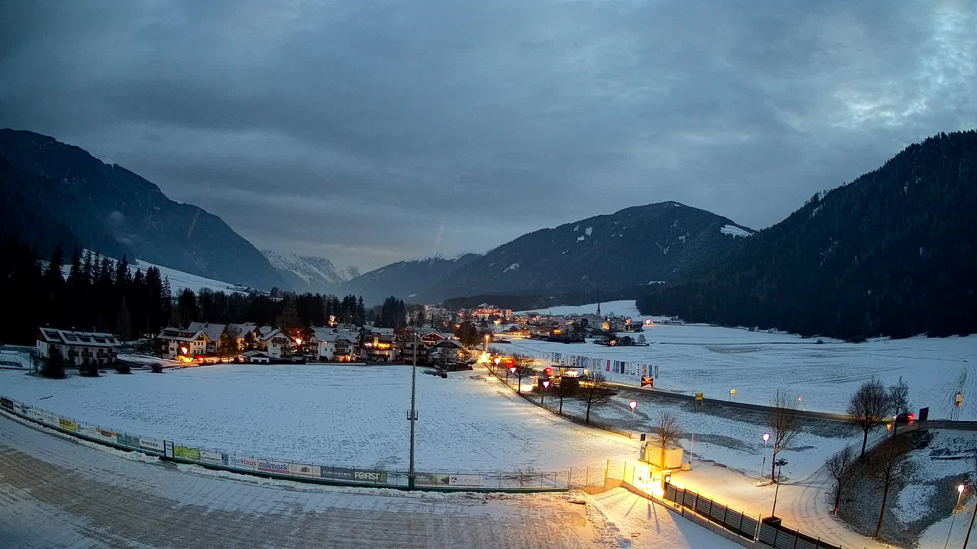 Webcam Niederrasen / Kronplatz – Vista en directo desde el Valle de Anterselva