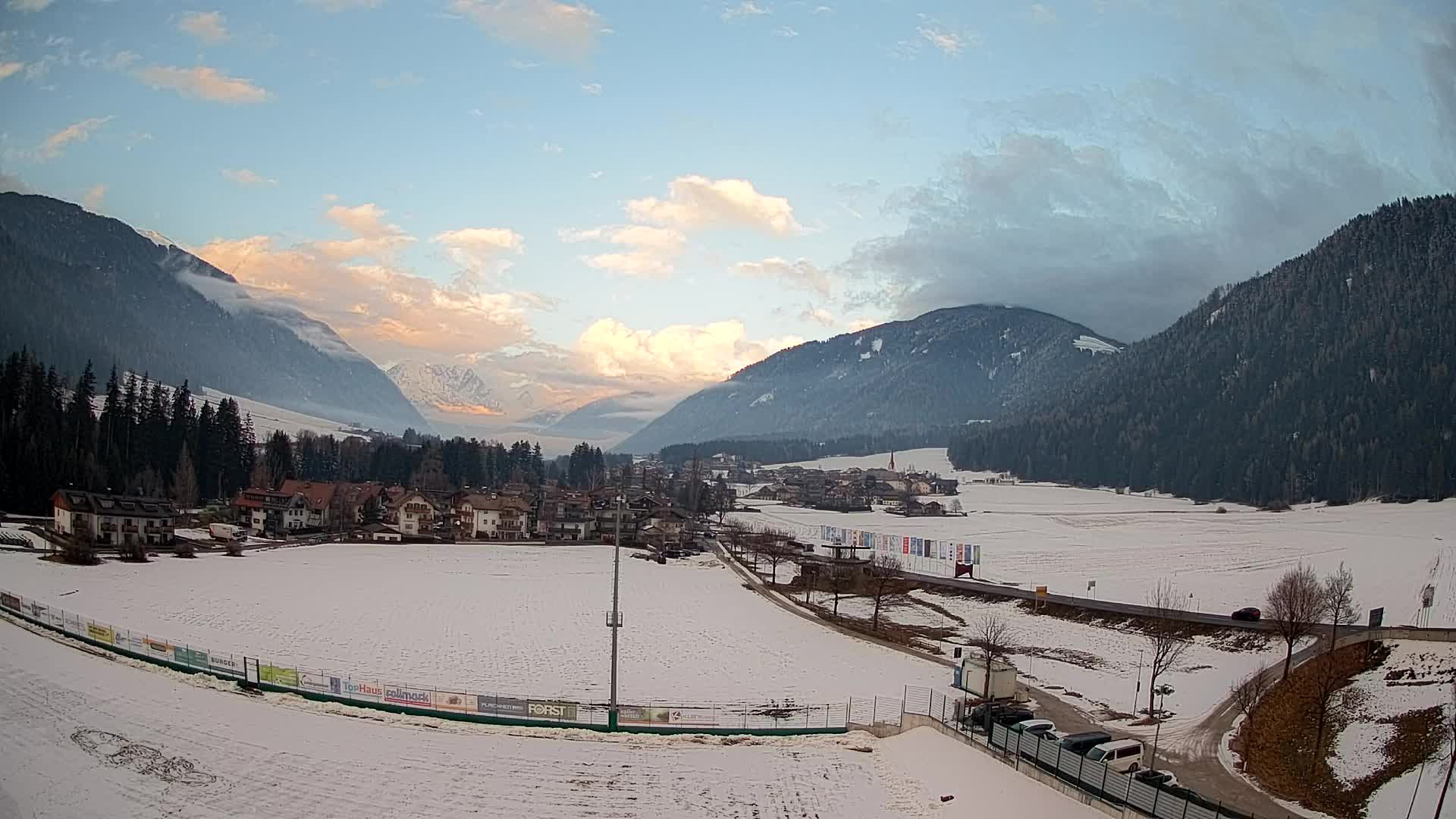 Webcam Niederrasen / Kronplatz – Live View from Val Anterselva